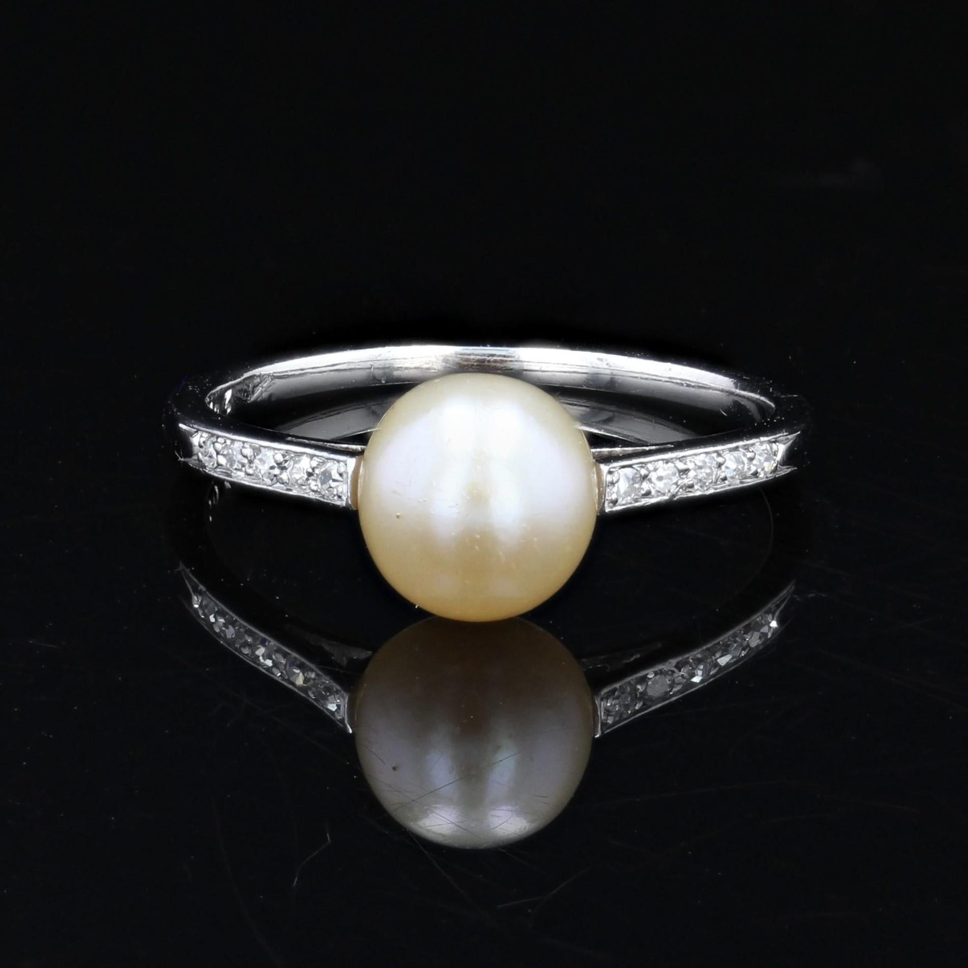 Bead French 1925s Fine Pearl Diamonds Platinum Art Deco Ring For Sale