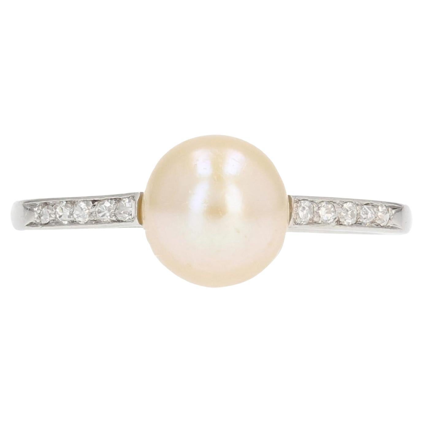 French 1925s Fine Pearl Diamonds Platinum Art Deco Ring