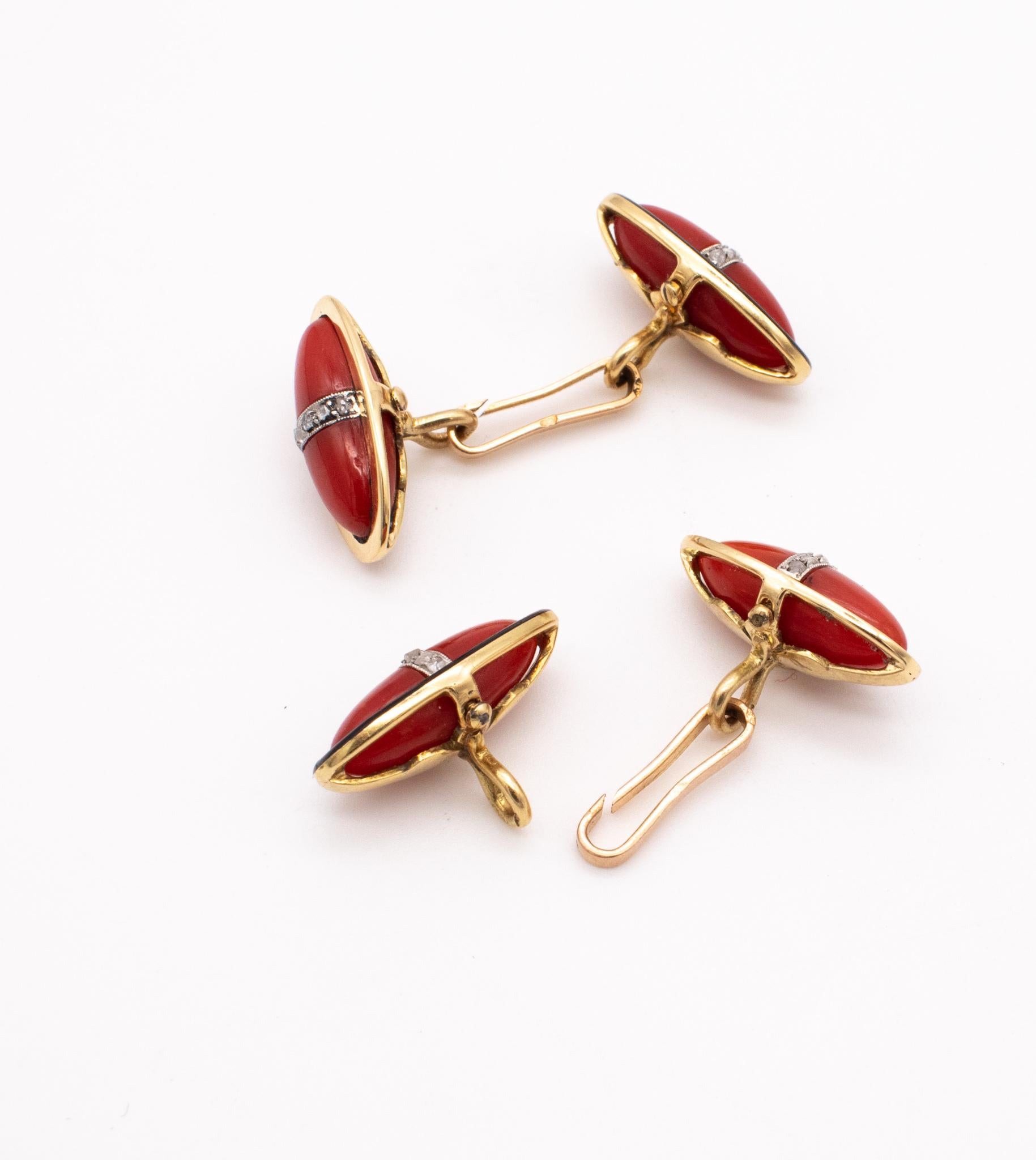 Women's or Men's French 1930 Art Deco Cufflinks in 18Kt Gold and Platinum Ox Blood Coral Diamonds For Sale