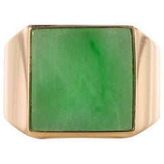 French 1930s 12 Carat Jade 18 Karat Yellow Gold Men's Signet Ring