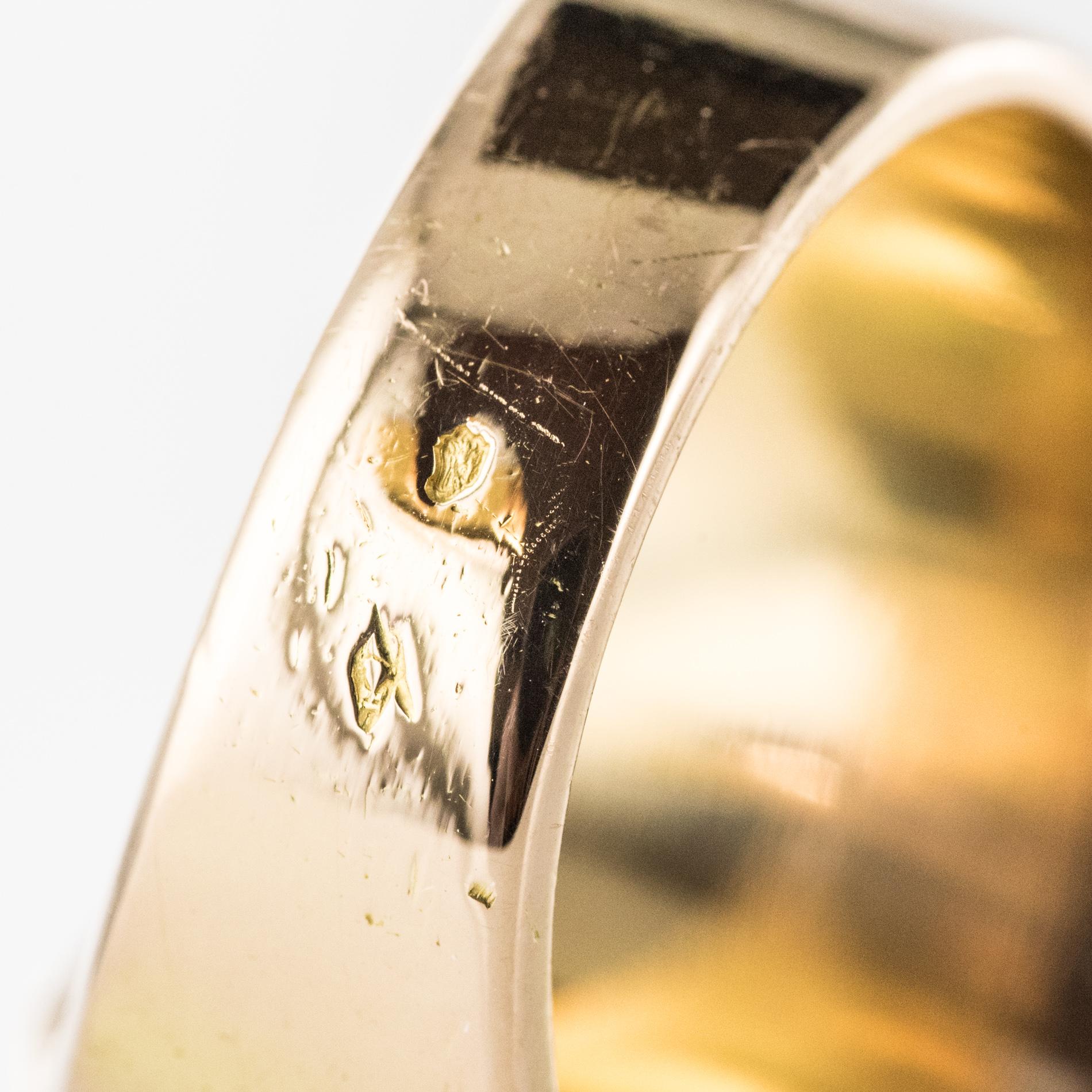 French 1930s 12 Carat Jade 18 Karat Yellow Gold Men's Signet Ring 9
