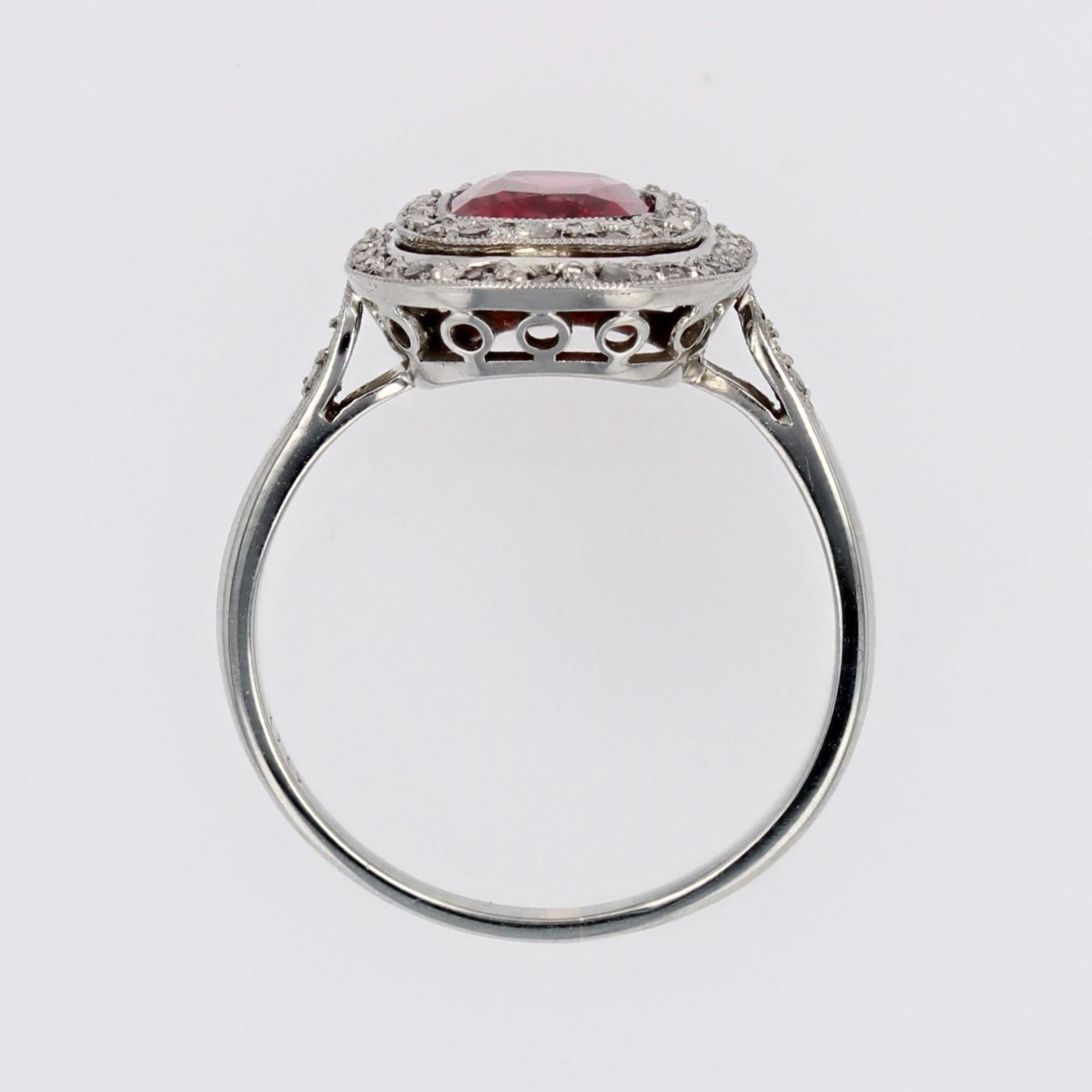 French 1930s 1.20 Carat Red Spinel Diamonds 18 Karat White Gold Ring For Sale 9