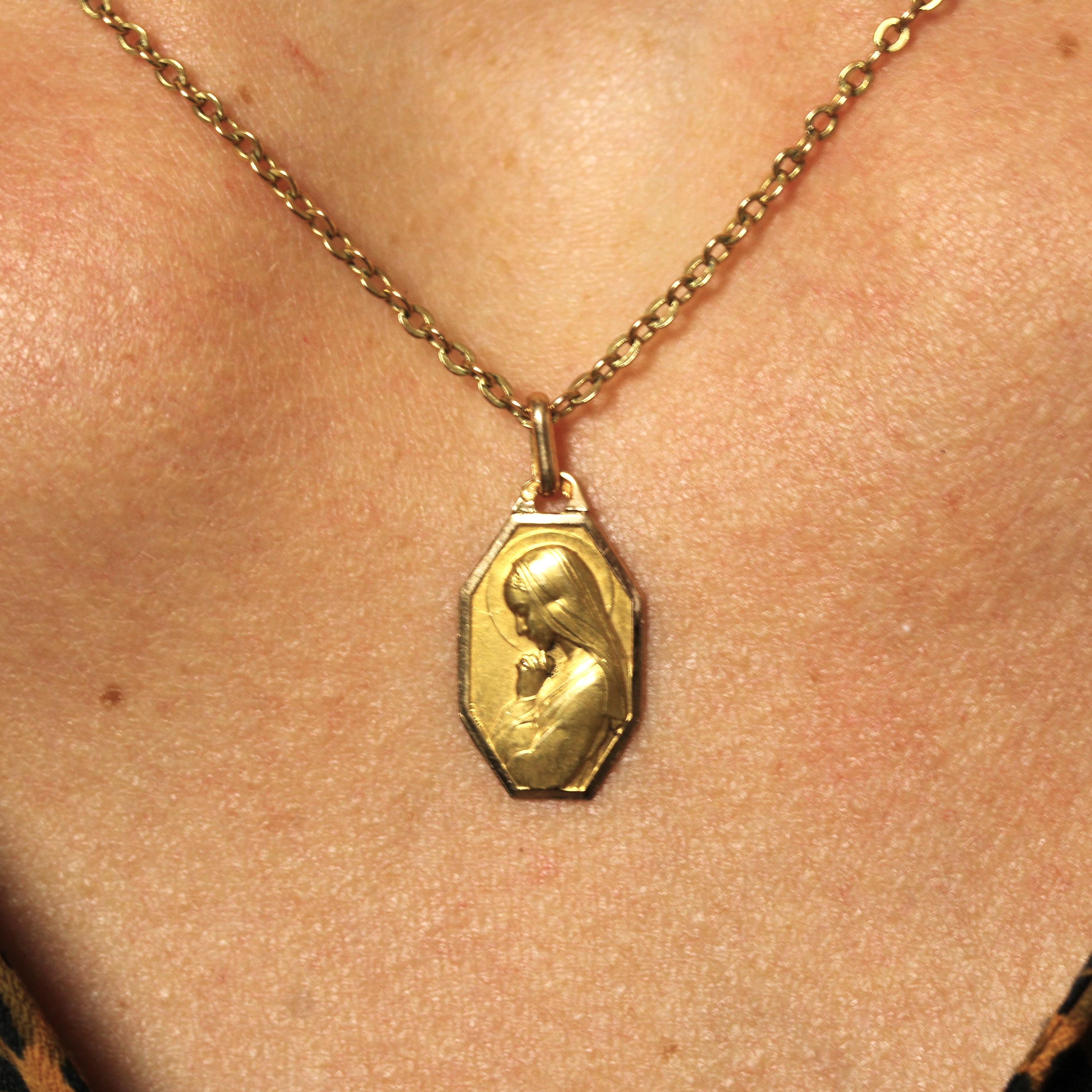 French 1930s 18 Karat Yellow Gold Virgin Octogonal Medal 2