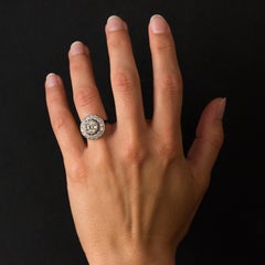 French 1930s Art Deco 1.62 Carat Diamonds Round Platinum Engagement Ring