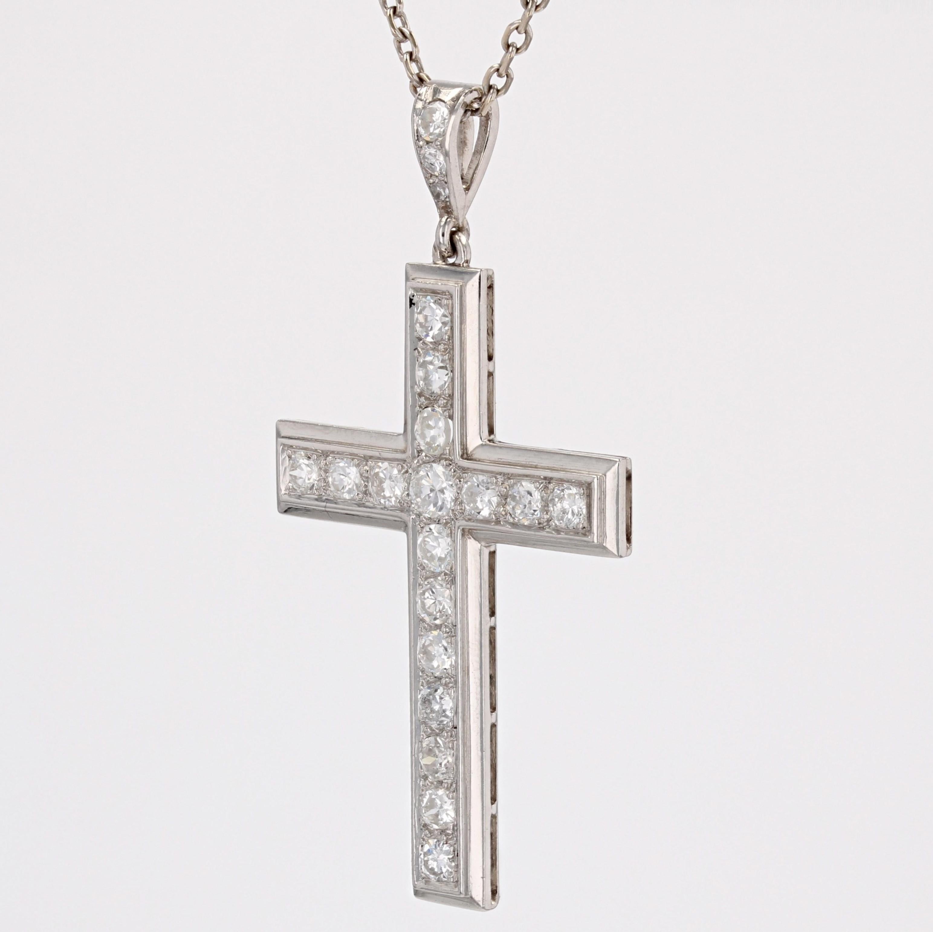 Women's or Men's French 1930s Art Deco 1.70 Carat Diamond Platinum Cross Pendant For Sale