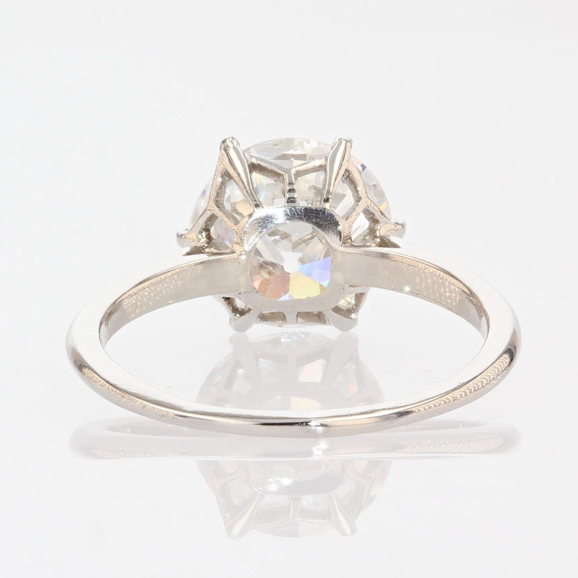 French 1930s Art Deco 2.79 Carat G.VS Diamond Platinum Solitaire Ring For Sale 8