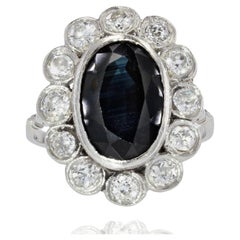 French 1930s Art Deco 3.80 Carat Sapphire Diamonds Platinum Pompadour Ring