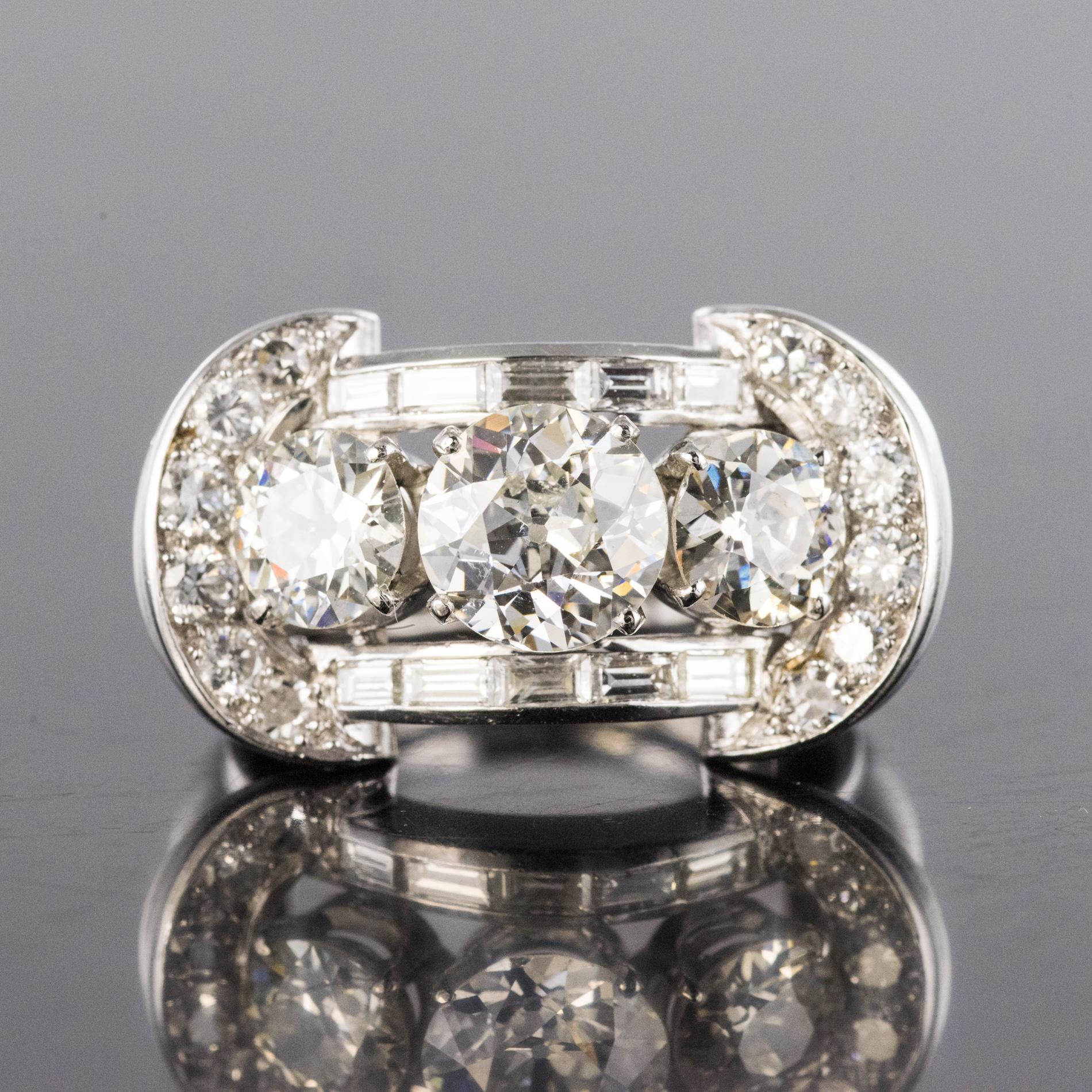 French 1950s Gaucherand 5.10 Carat Diamond Gold Platinum Ring For Sale 4