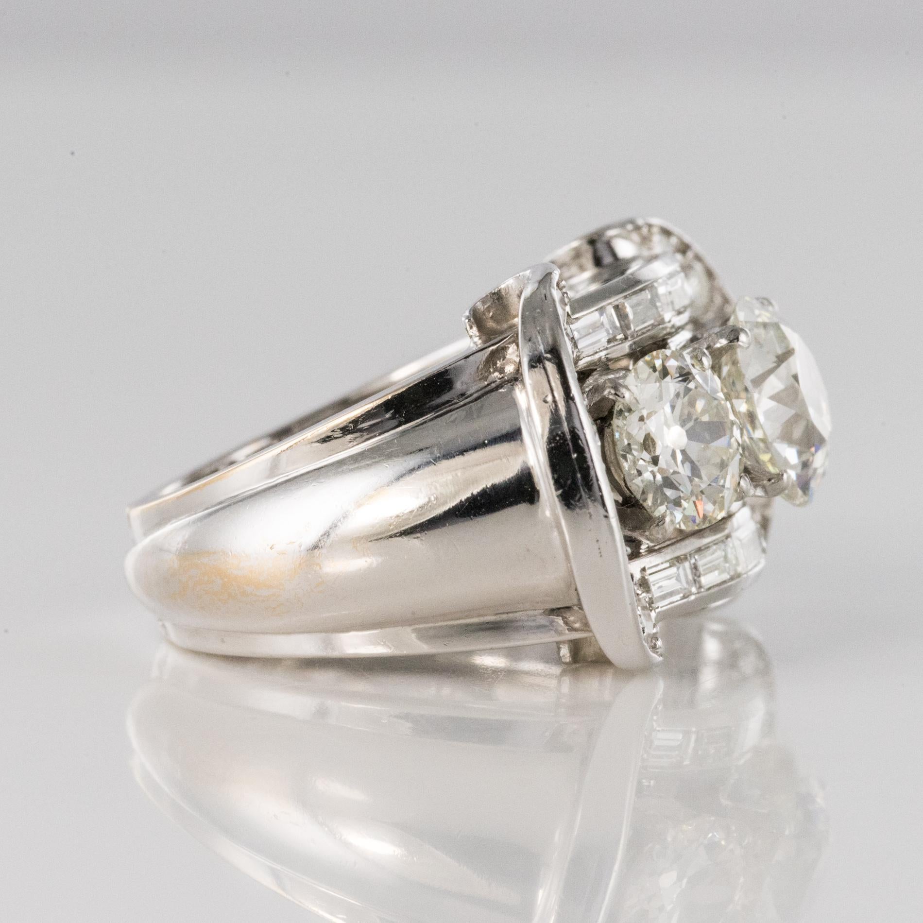 French 1950s Gaucherand 5.10 Carat Diamond Gold Platinum Ring For Sale 6