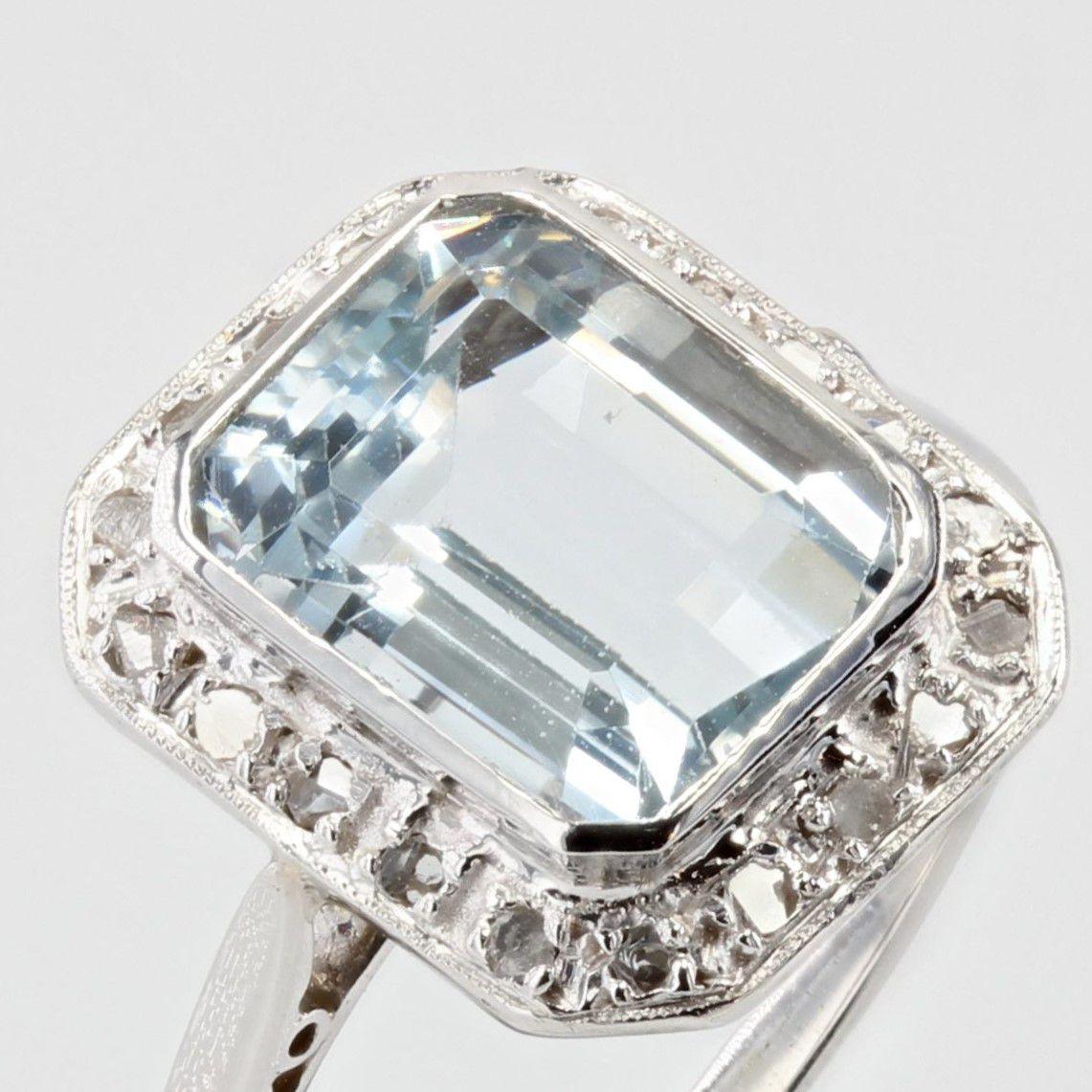 French 1930s Art Deco Aquamarine Diamonds 18 Karat White Gold Ring 2