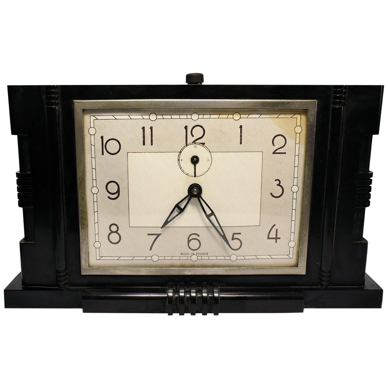 French 1930s Art Deco Bakelite Clock