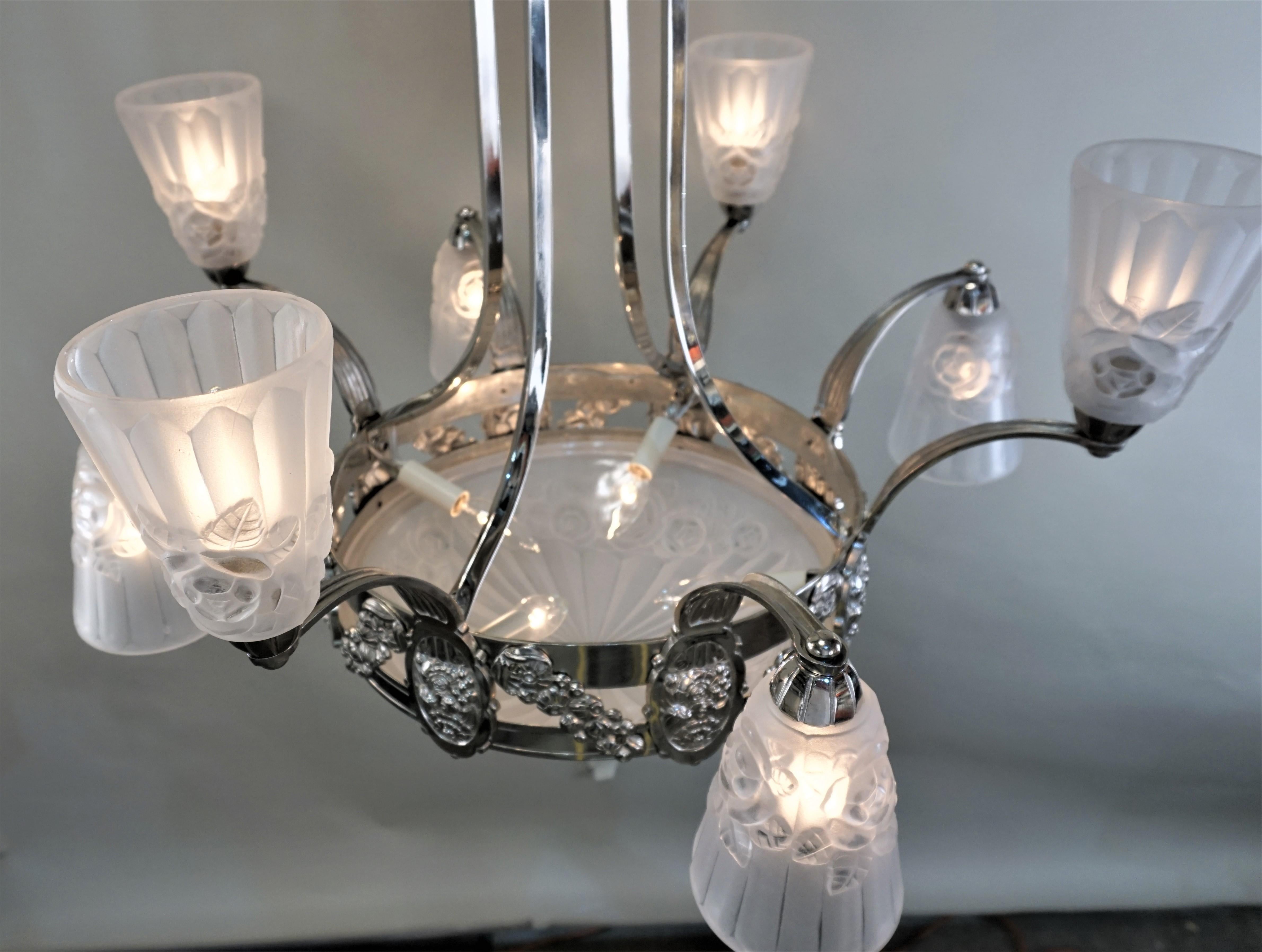 French 1930s Art Deco Chandelier by Degue 4