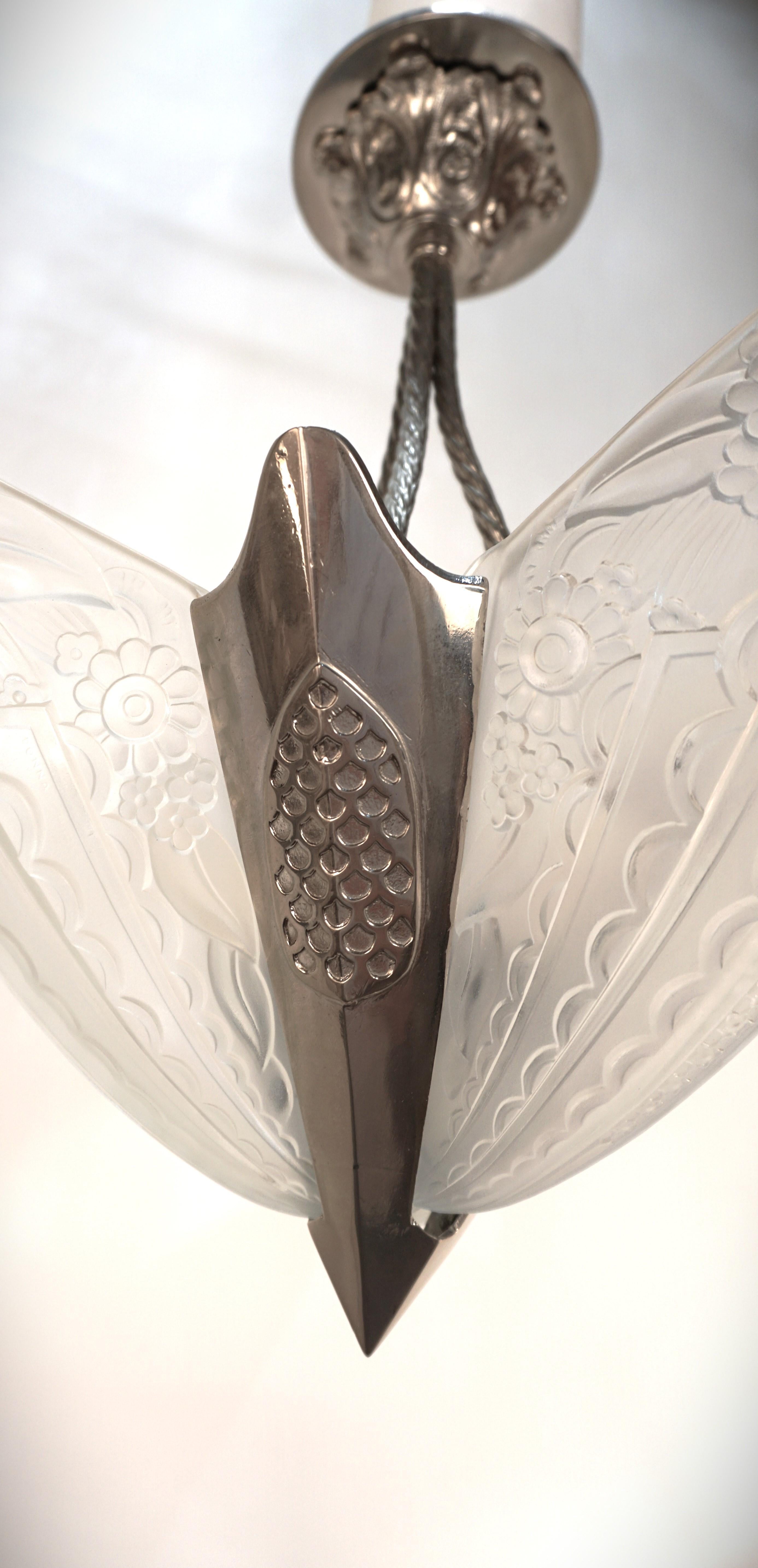 French 1930s Art Deco Chandelier by Donna For Sale 5