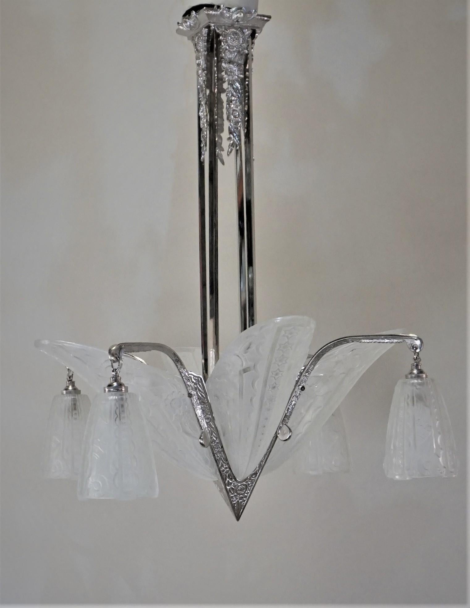 French 1930s Art Deco Chandelier by Donna 6