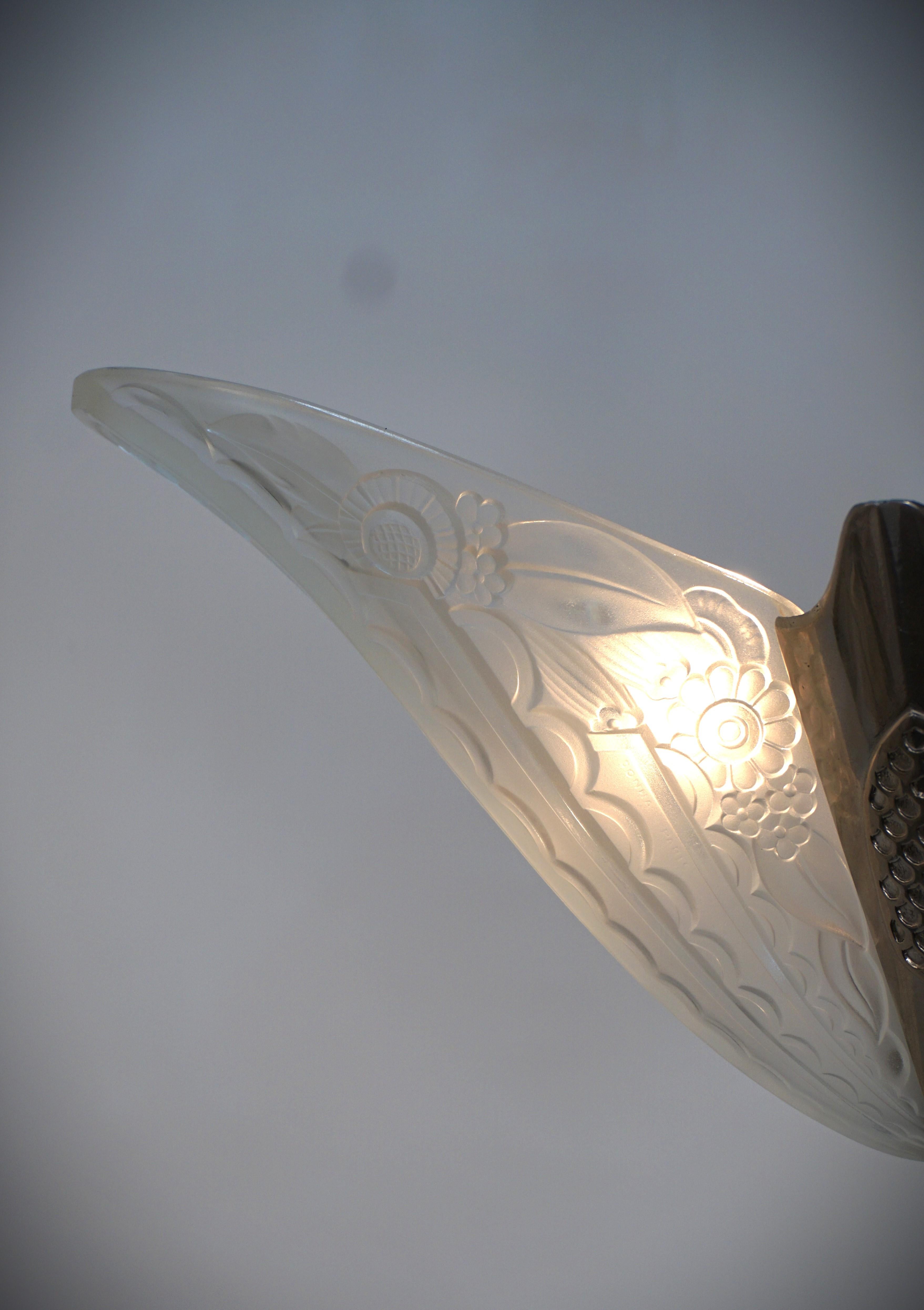 French 1930s Art Deco Chandelier by Donna For Sale 1