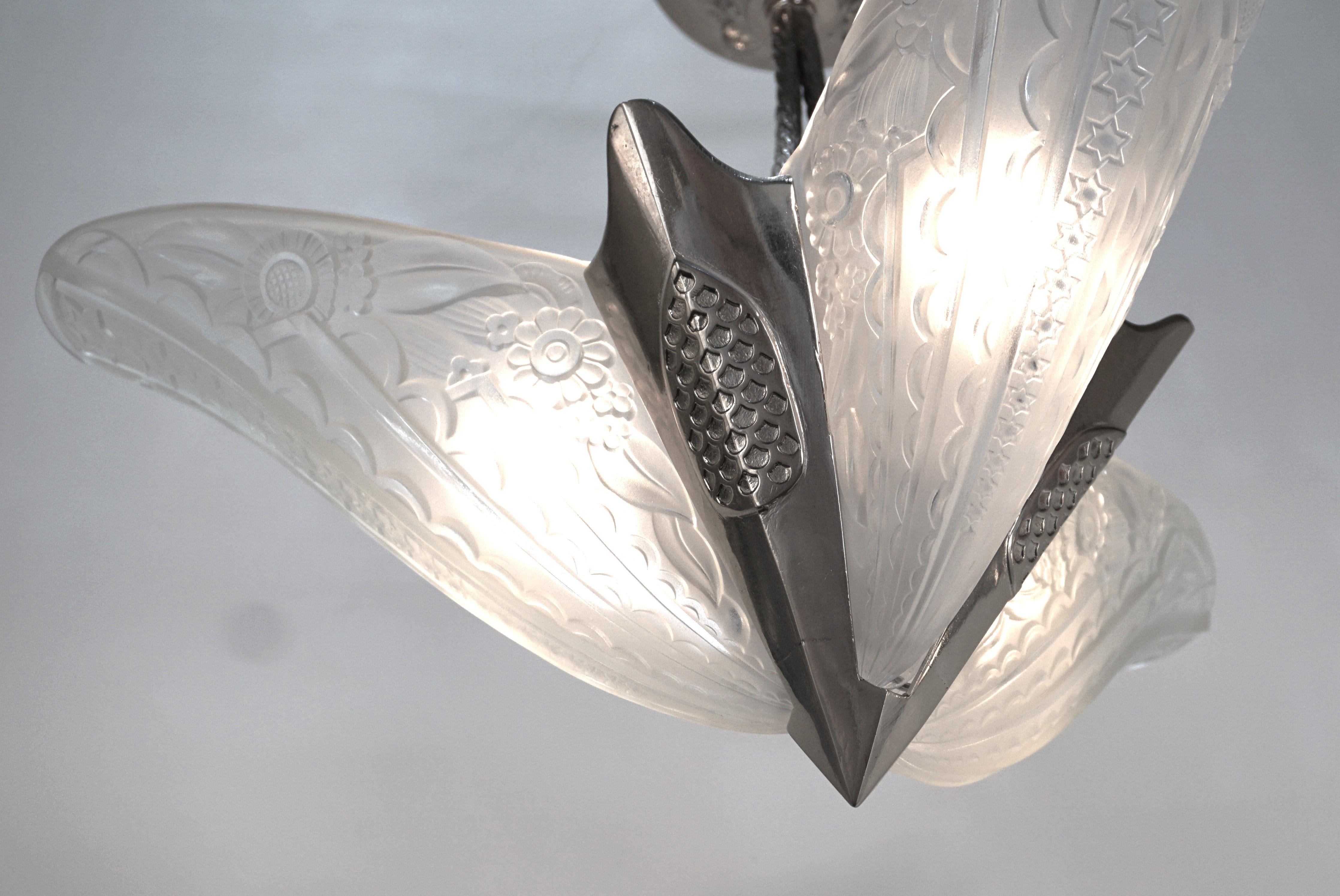 French 1930s Art Deco Chandelier by Donna For Sale 2