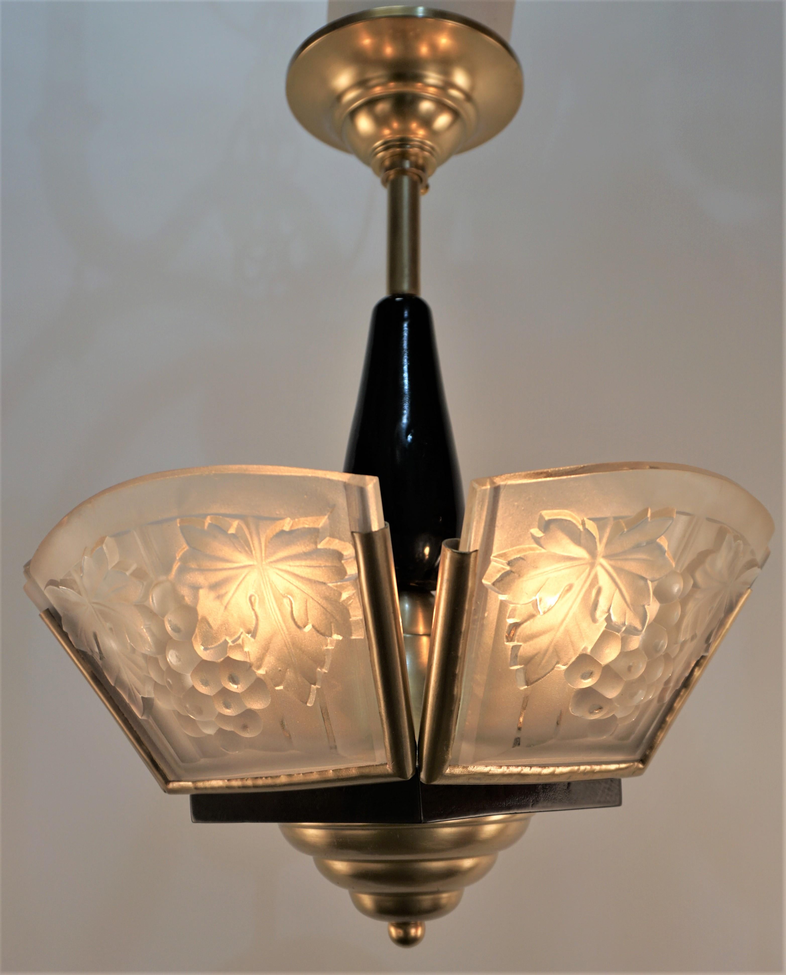 French 1930's Art Deco Chandelier by Jean Noverdy In Good Condition For Sale In Fairfax, VA