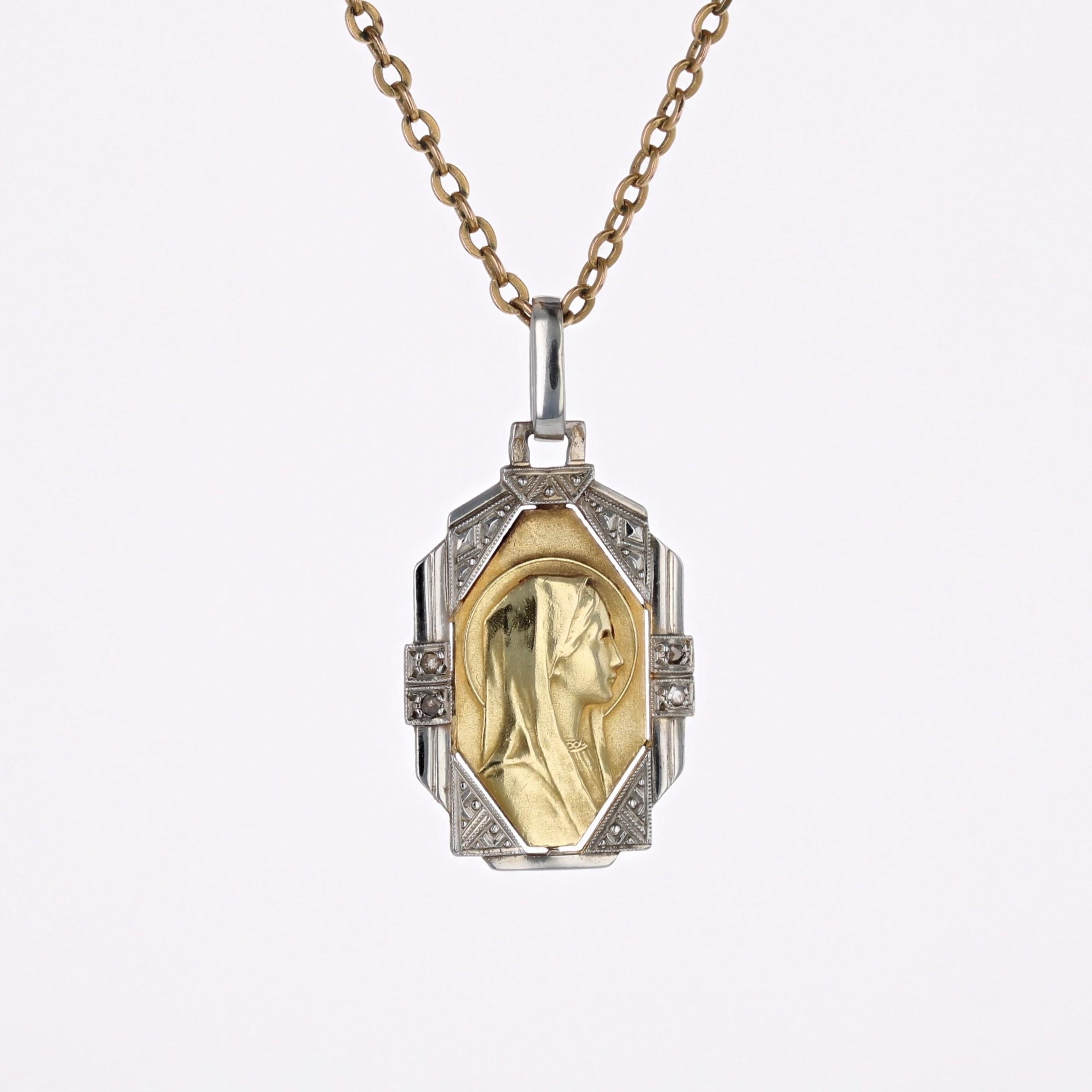 French 1930s Art Deco Diamonds 18 Karat Yellow and White Gold Virgin Mary Medal In Good Condition For Sale In Poitiers, FR