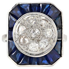 French 1930s Art Deco Diamonds Paving 18 Karat White Gold Ring