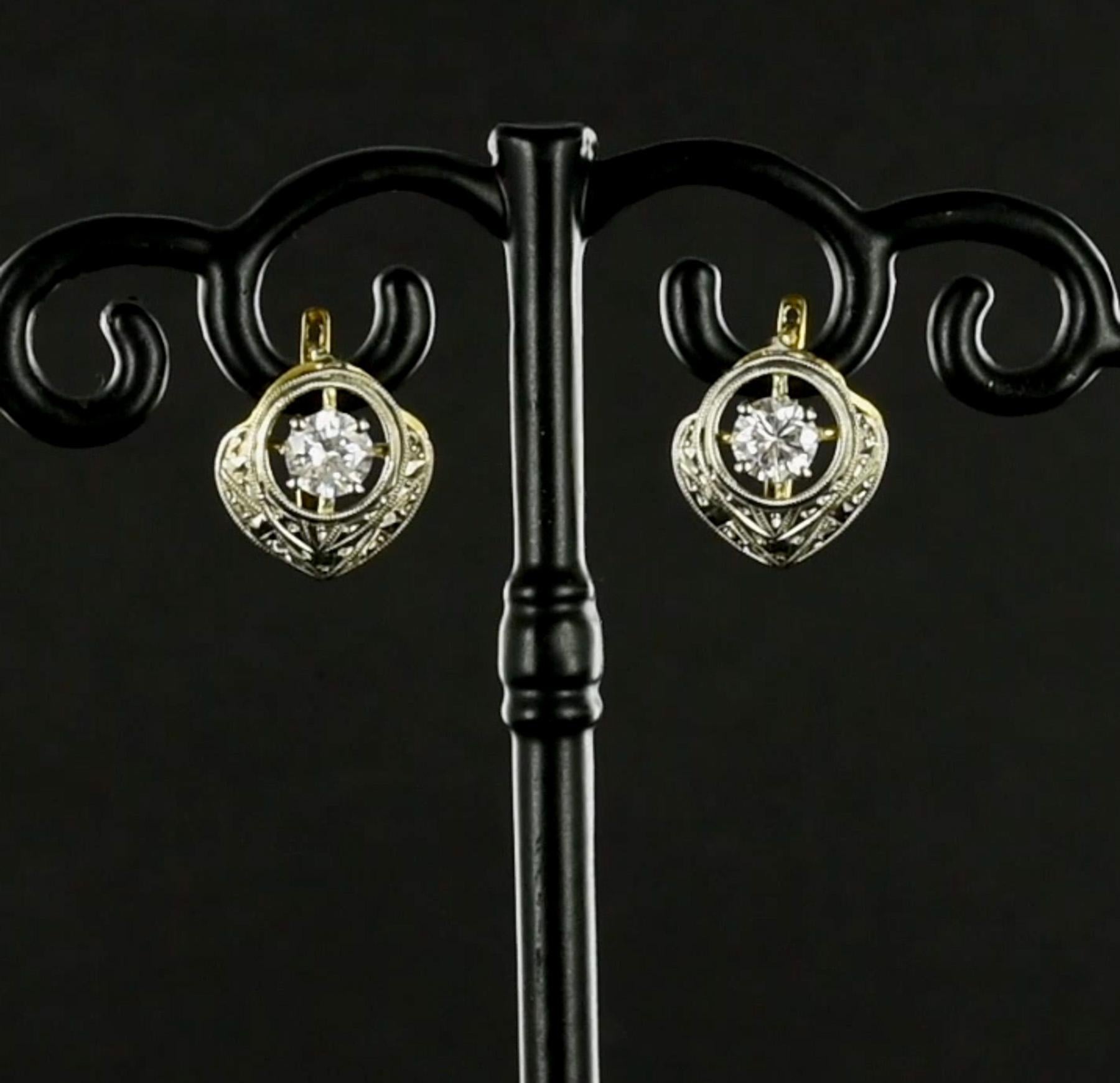 French 1930s Art Deco E.VVS Diamonds Stud Earrings 1