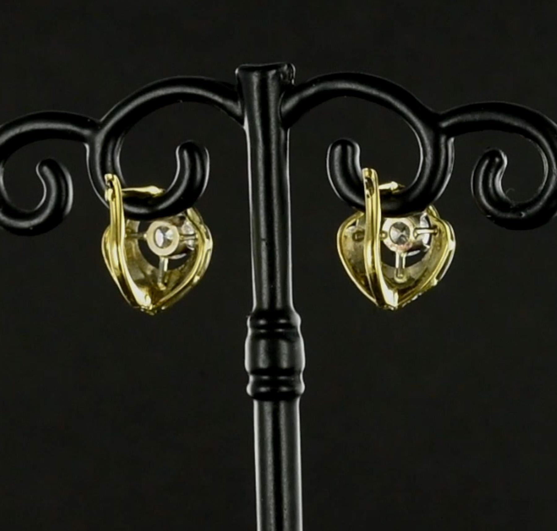 French 1930s Art Deco E.VVS Diamonds Stud Earrings 4