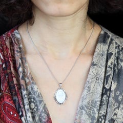 French 1930s Art Deco Mother of Pearl Diamond 18 K White Gold Medal Necklace