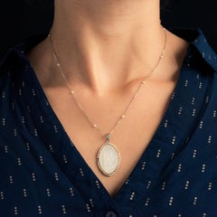 French 1930s Art Deco Mother of Pearl Natural Pearl 18 Karat White Gold Medal