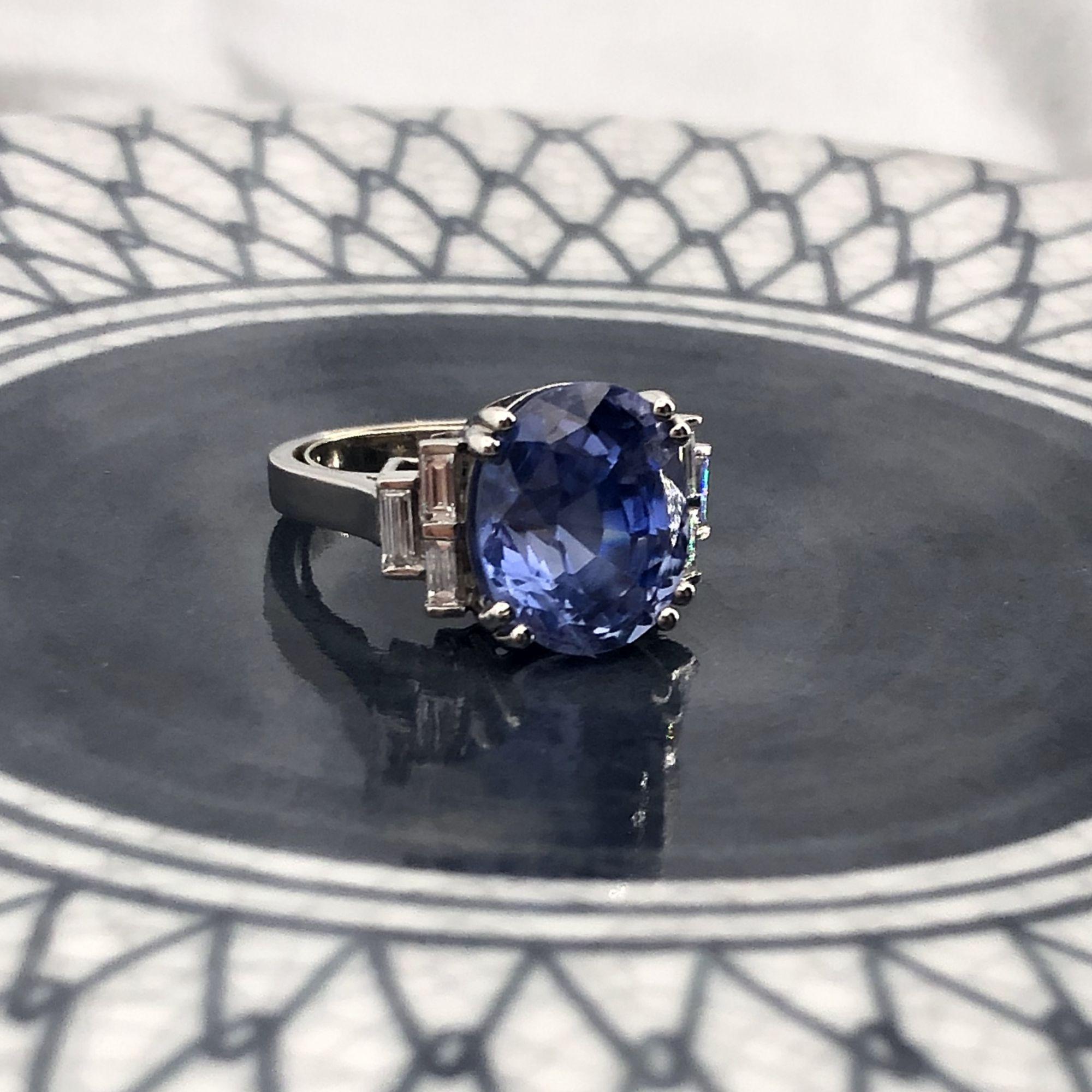 French 1930s Art Deco Natural Sapphire Baguette Diamond Platinum Ring 15