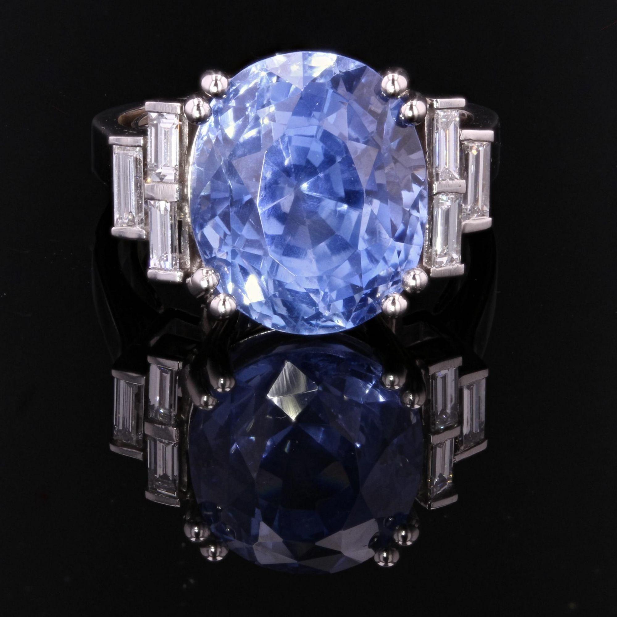 Cushion Cut French 1930s Art Deco Natural Sapphire Baguette Diamond Platinum Ring