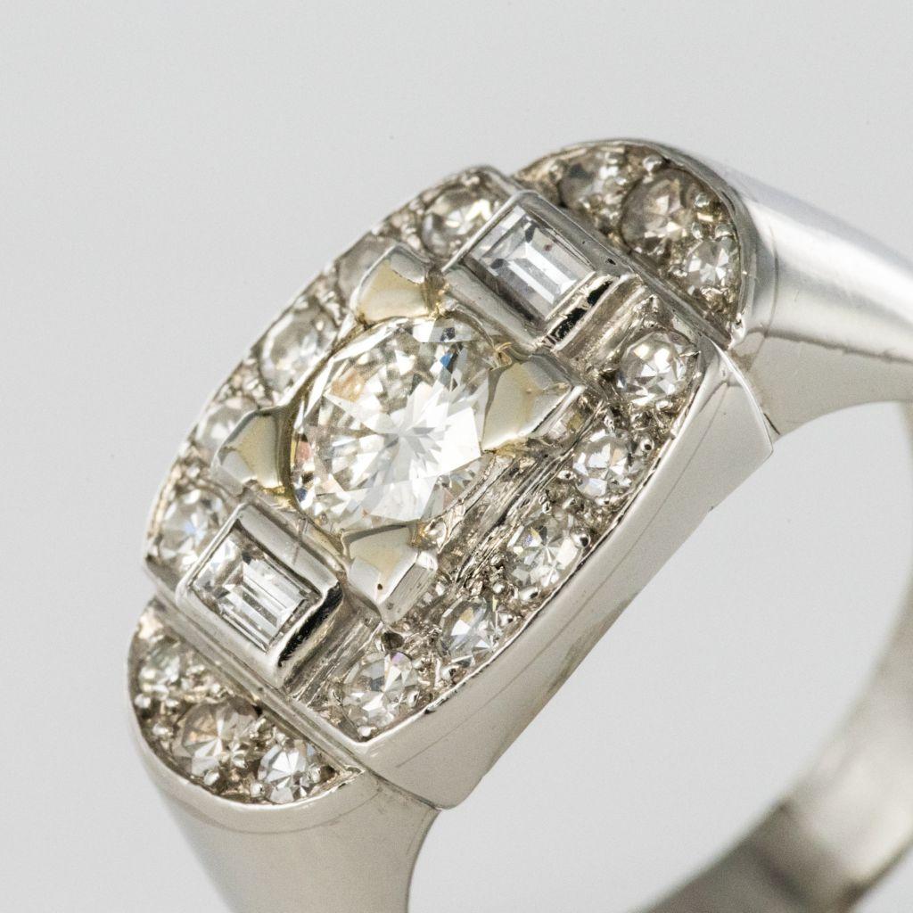 French 1930s Art Deco Platinum White Gold Diamonds Ring 5