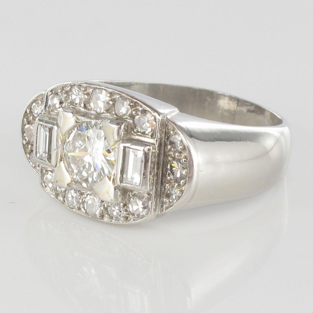 French 1930s Art Deco Platinum White Gold Diamonds Ring 4
