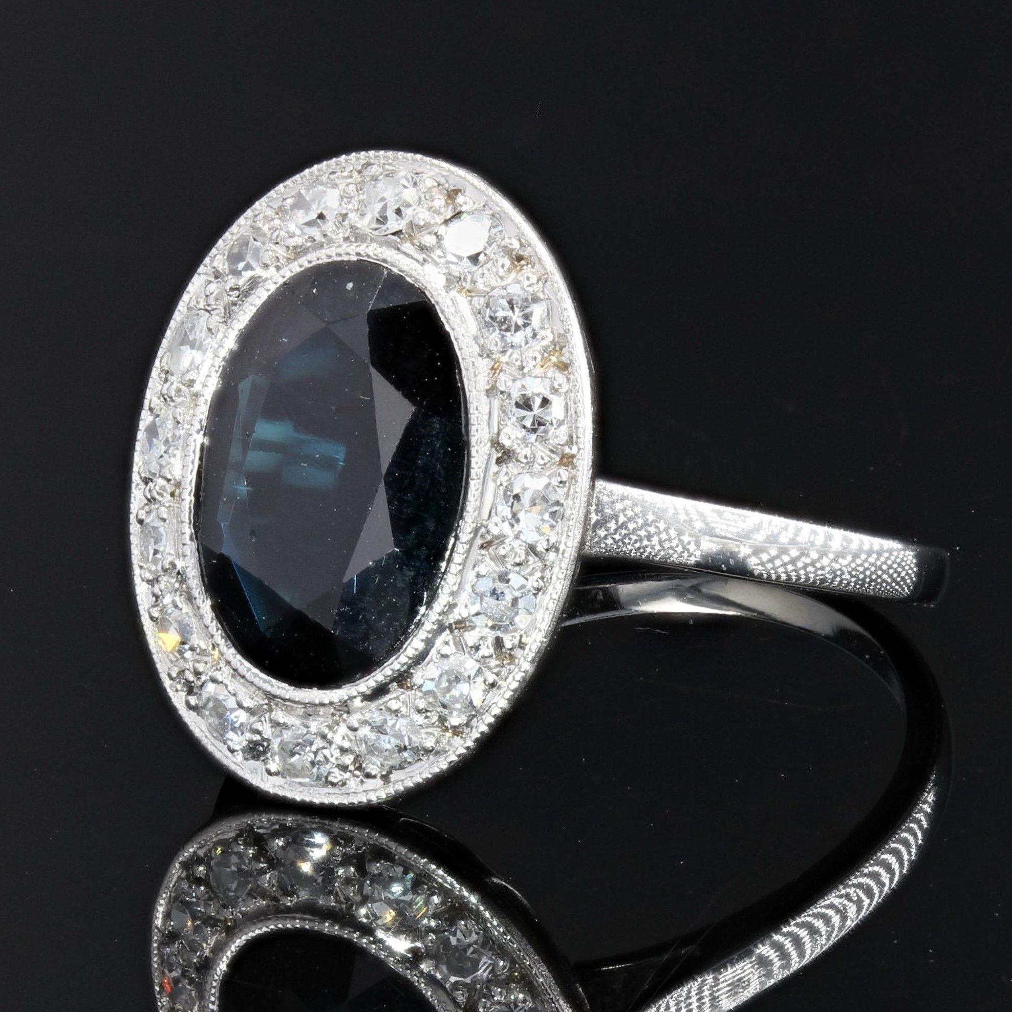 French 1930s Art Deco Sapphire Diamonds 18 Karat White Gold Platinum Ring In Good Condition In Poitiers, FR