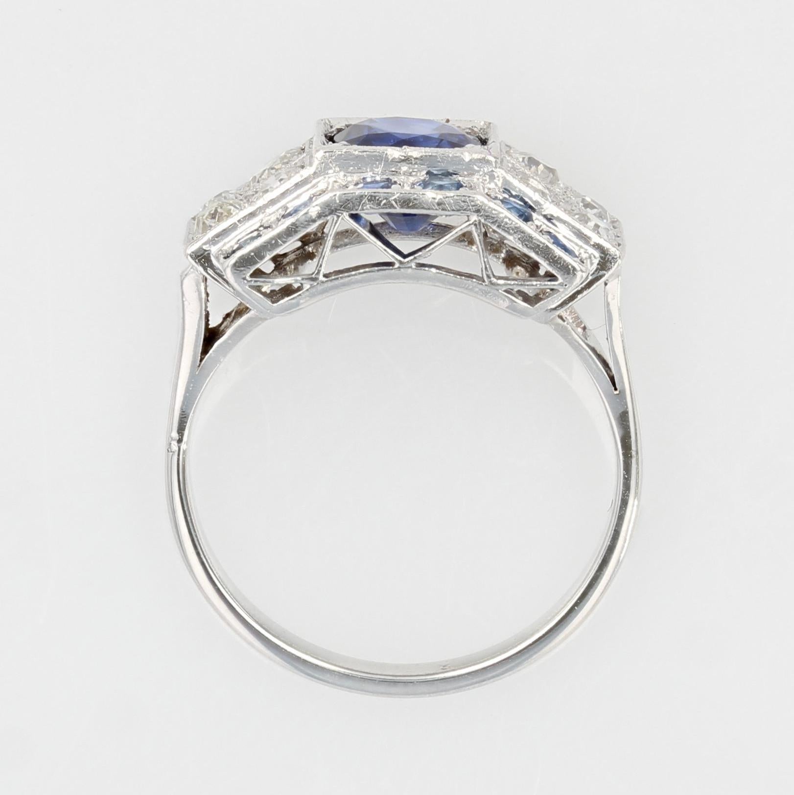 French 1930s Art Deco Sapphire Diamonds 18 Karat White Gold Ring 11
