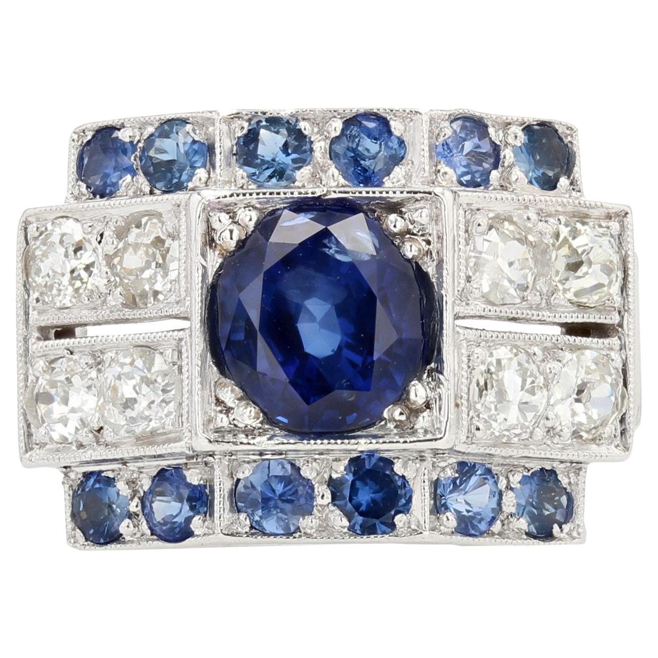 French 1930s Art Deco Sapphire Diamonds 18 Karat White Gold Ring
