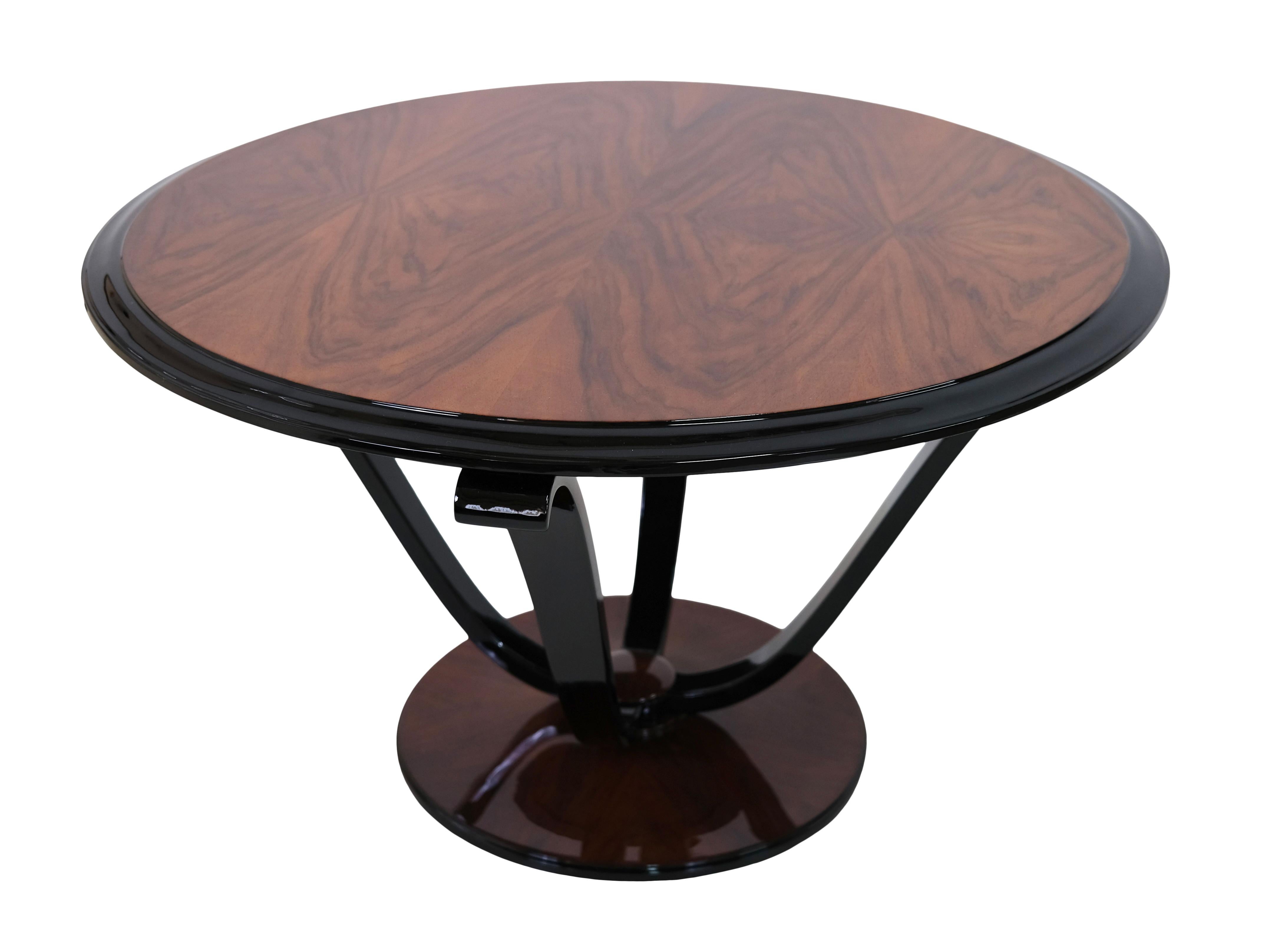 Blackened French 1930s Art Deco Side Table with Nutwood Veneer and Black Lacquer