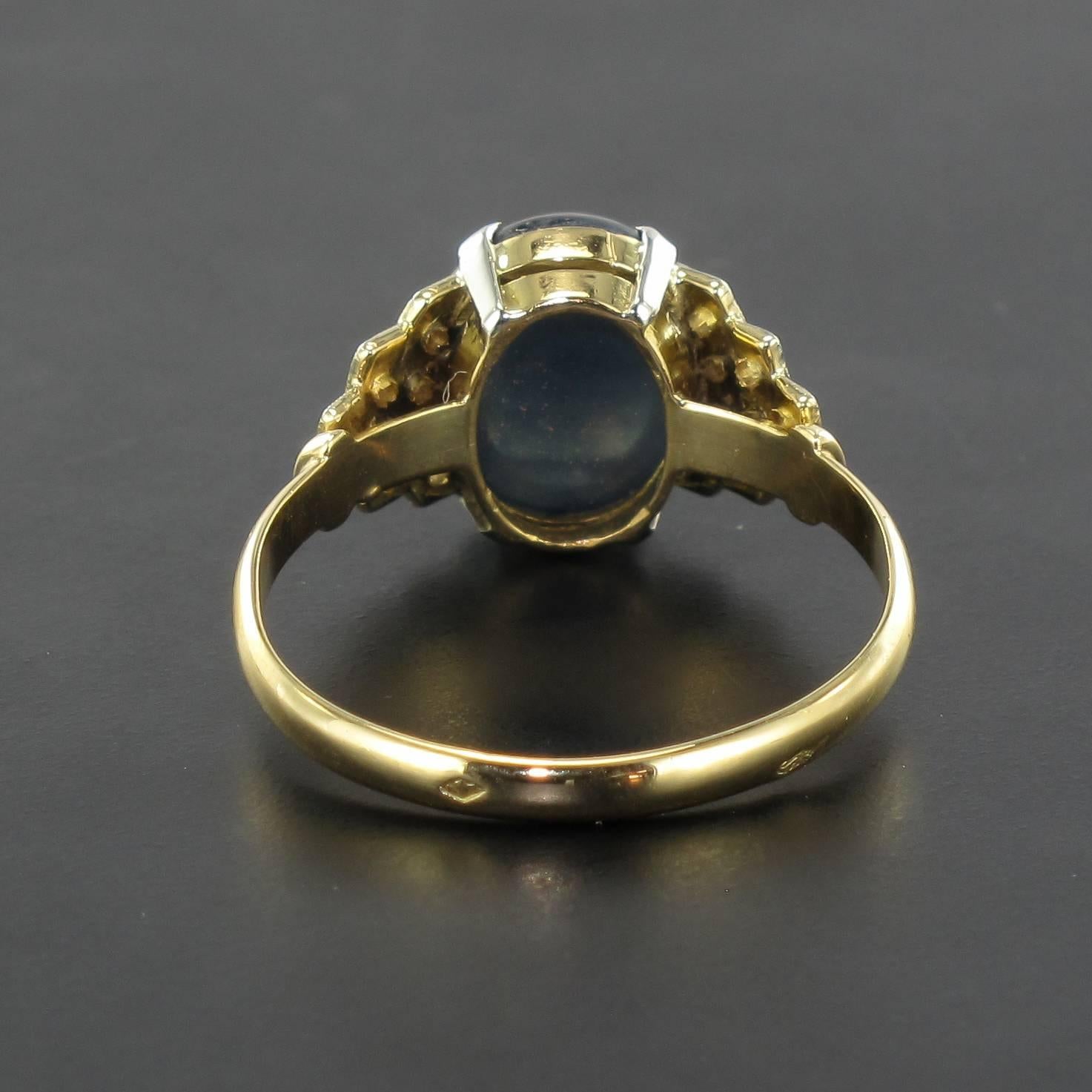 French 1930s Art Deco Star Sapphire Diamonds 18 Karat Yellow Gold Ring 1