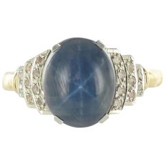 Bague française Art Déco 1930 en or jaune 18 carats:: saphir étoilé et diamants