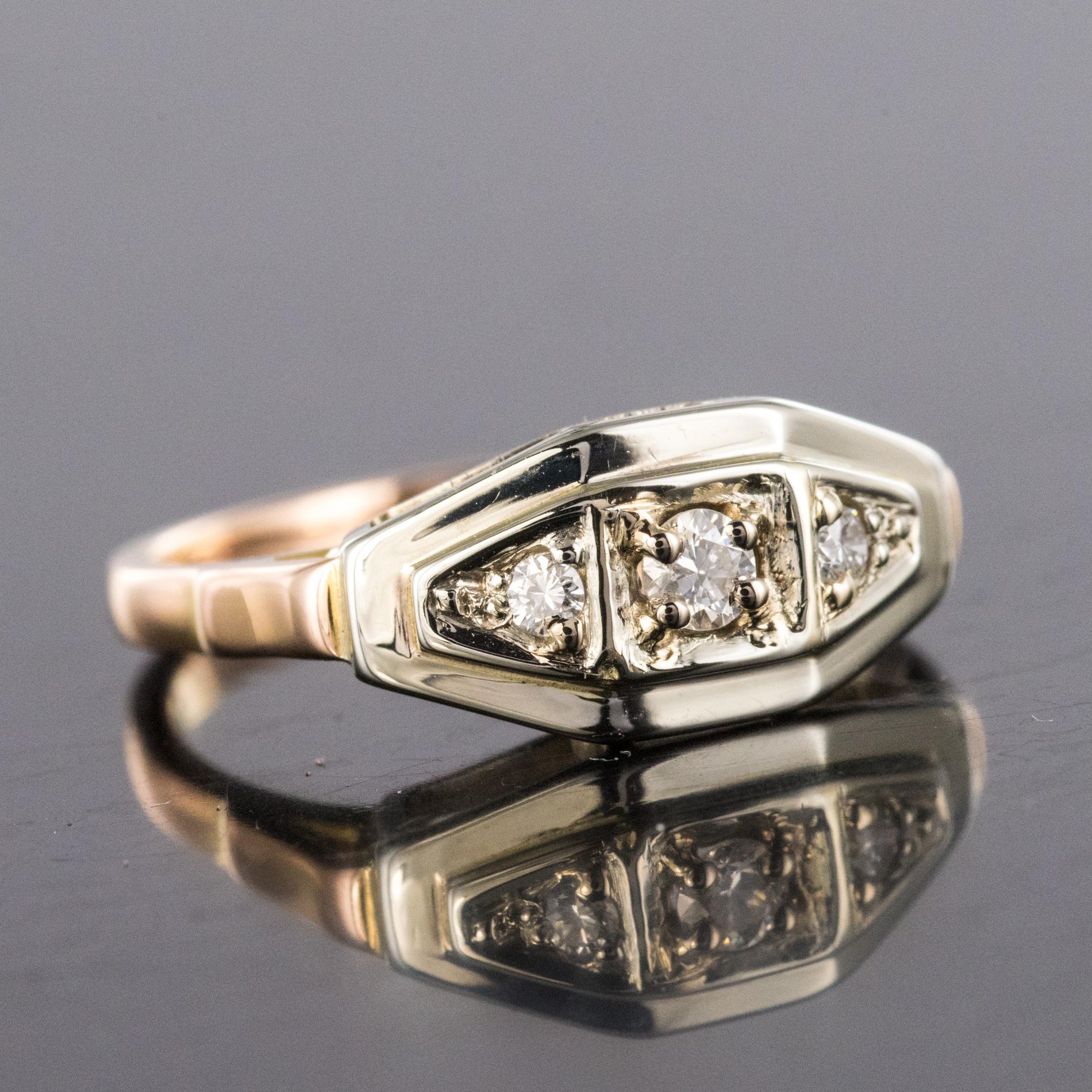 French 1930s Art Deco Trio Diamond 18 Karat Yellow White Gold Ring In Excellent Condition In Poitiers, FR