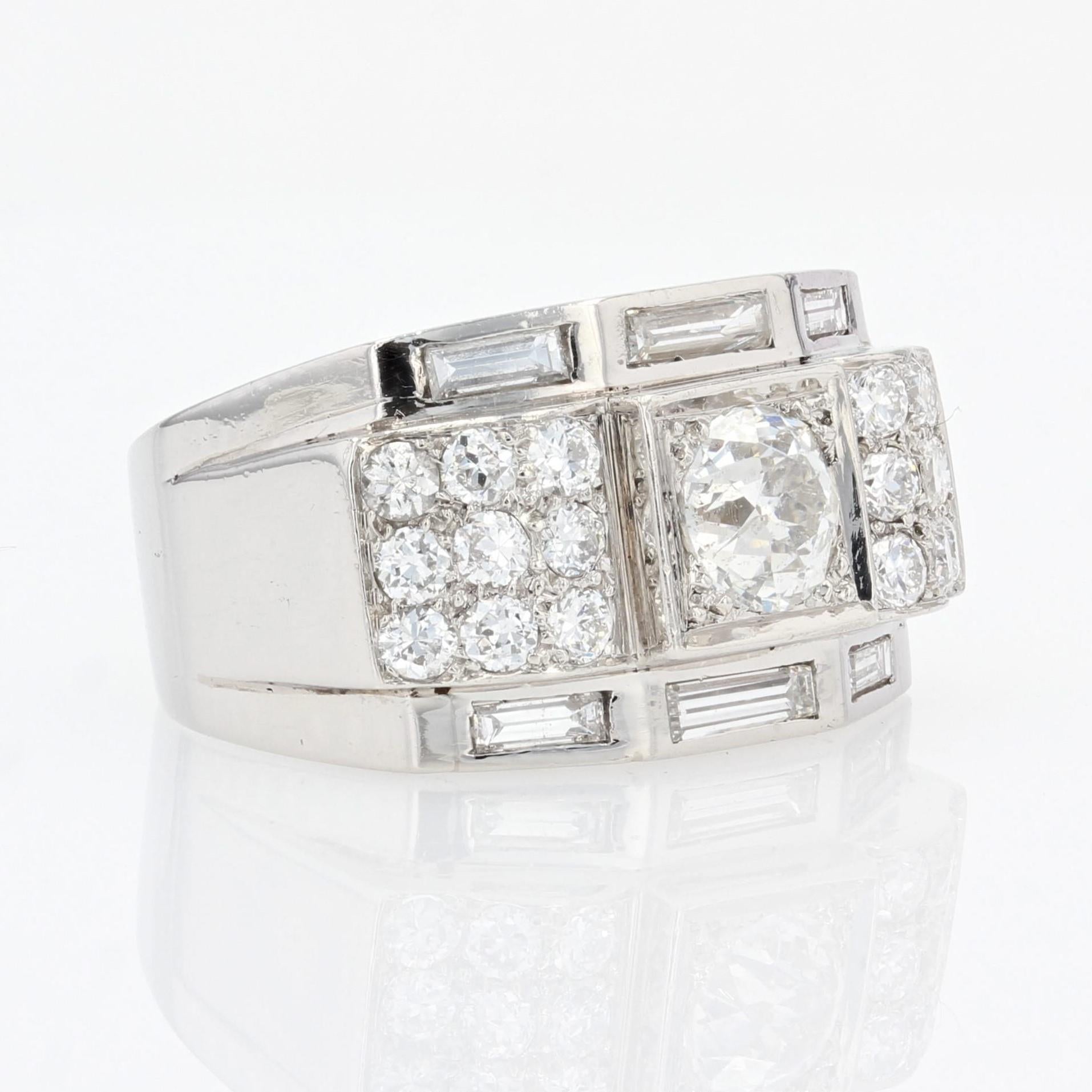 French 1930s Baguette and Brilliant Diamonds Platinum White Gold Art Deco Ring 5