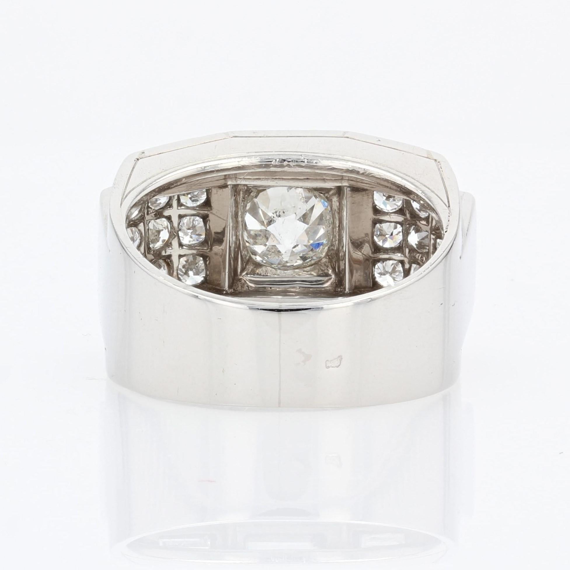 French 1930s Baguette and Brilliant Diamonds Platinum White Gold Art Deco Ring 10