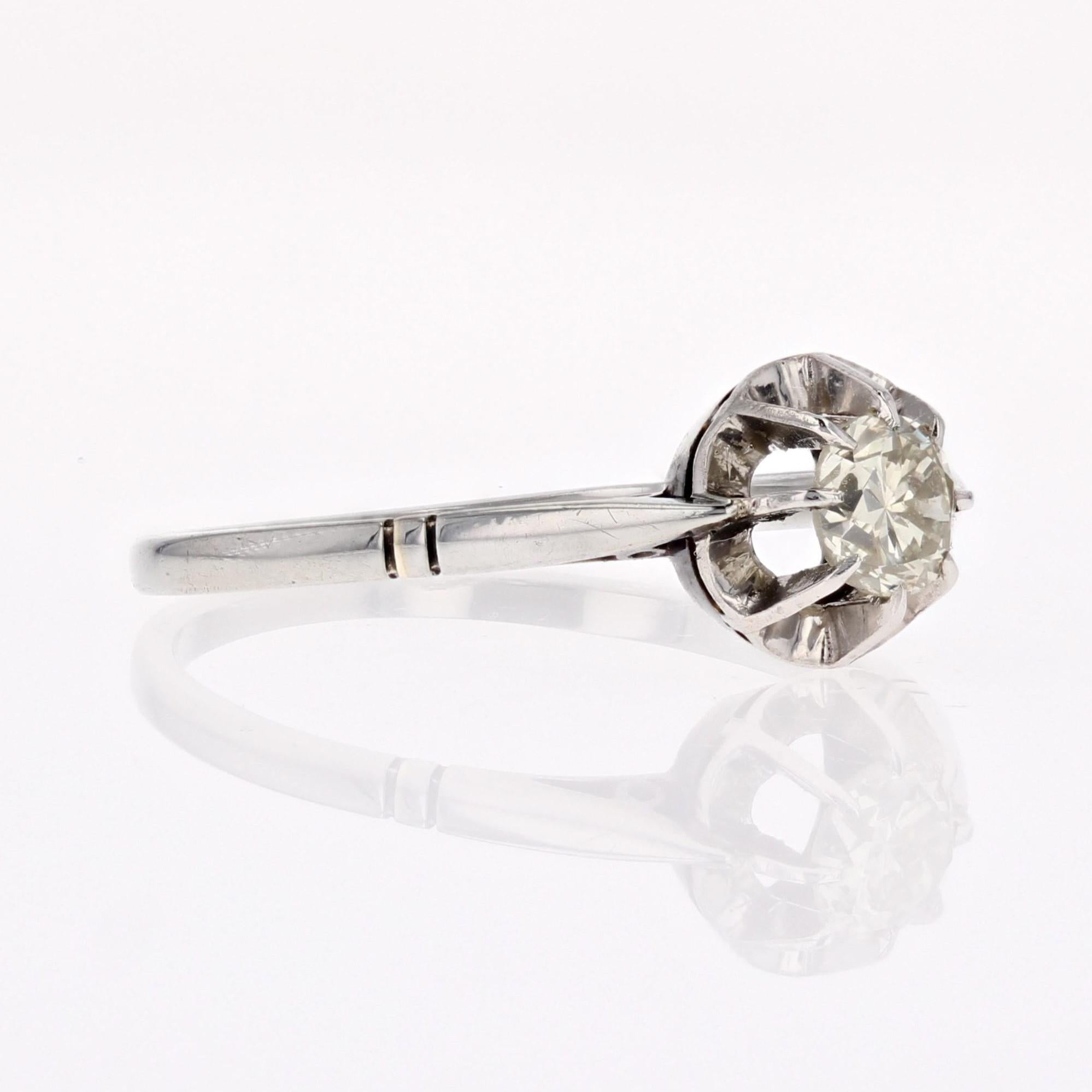 Brilliant Cut French 1930s Champagne Diamond 18 Karat White Gold Platinum Solitaire Ring For Sale
