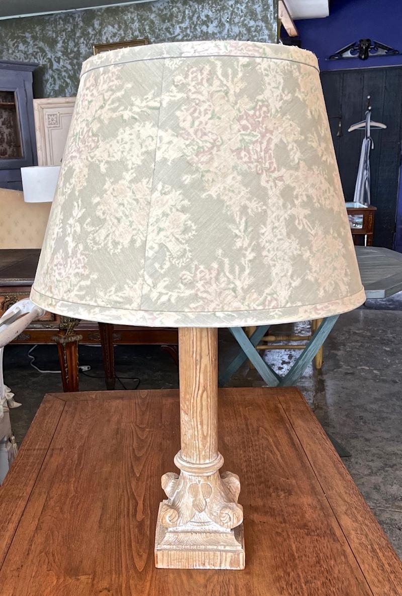 French 1930s Column Shaped Carved Wood Table Lamp and Shade In Distressed Condition In Santa Monica, CA
