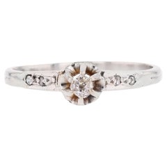 French 1930s Diamond 18 Karat Platinum Solitaire Ring