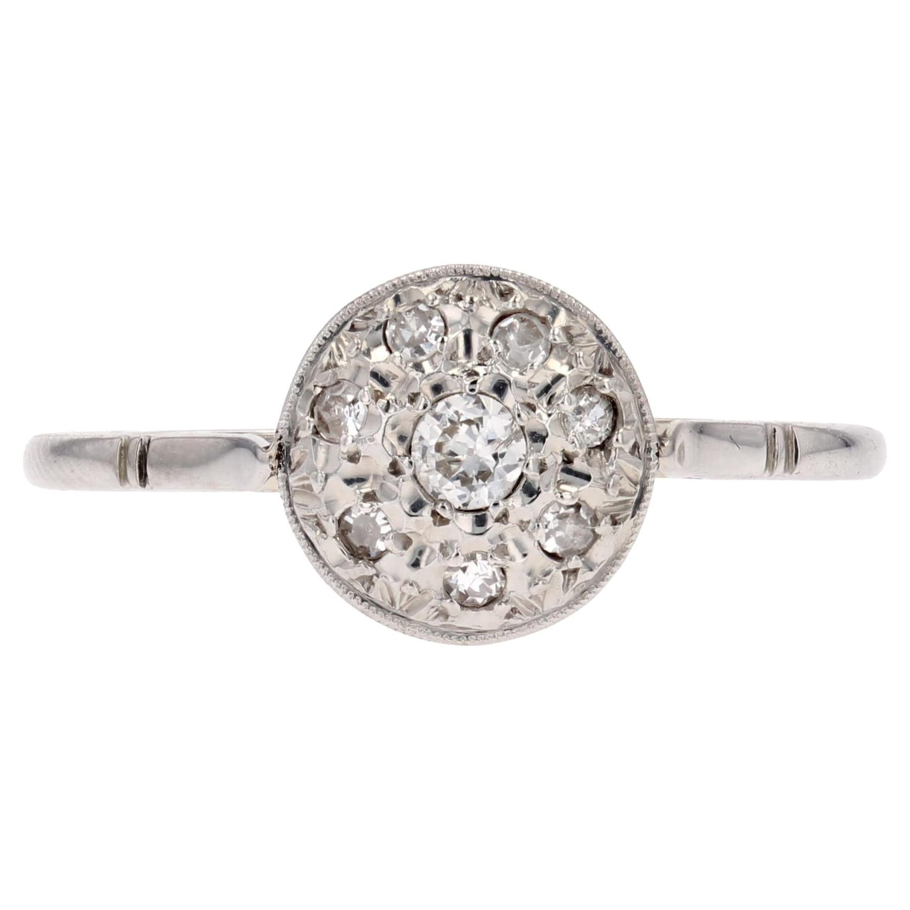 French 1930s Diamonds Pavement 18 karat White Gold Platinum Round Shape Ring For Sale