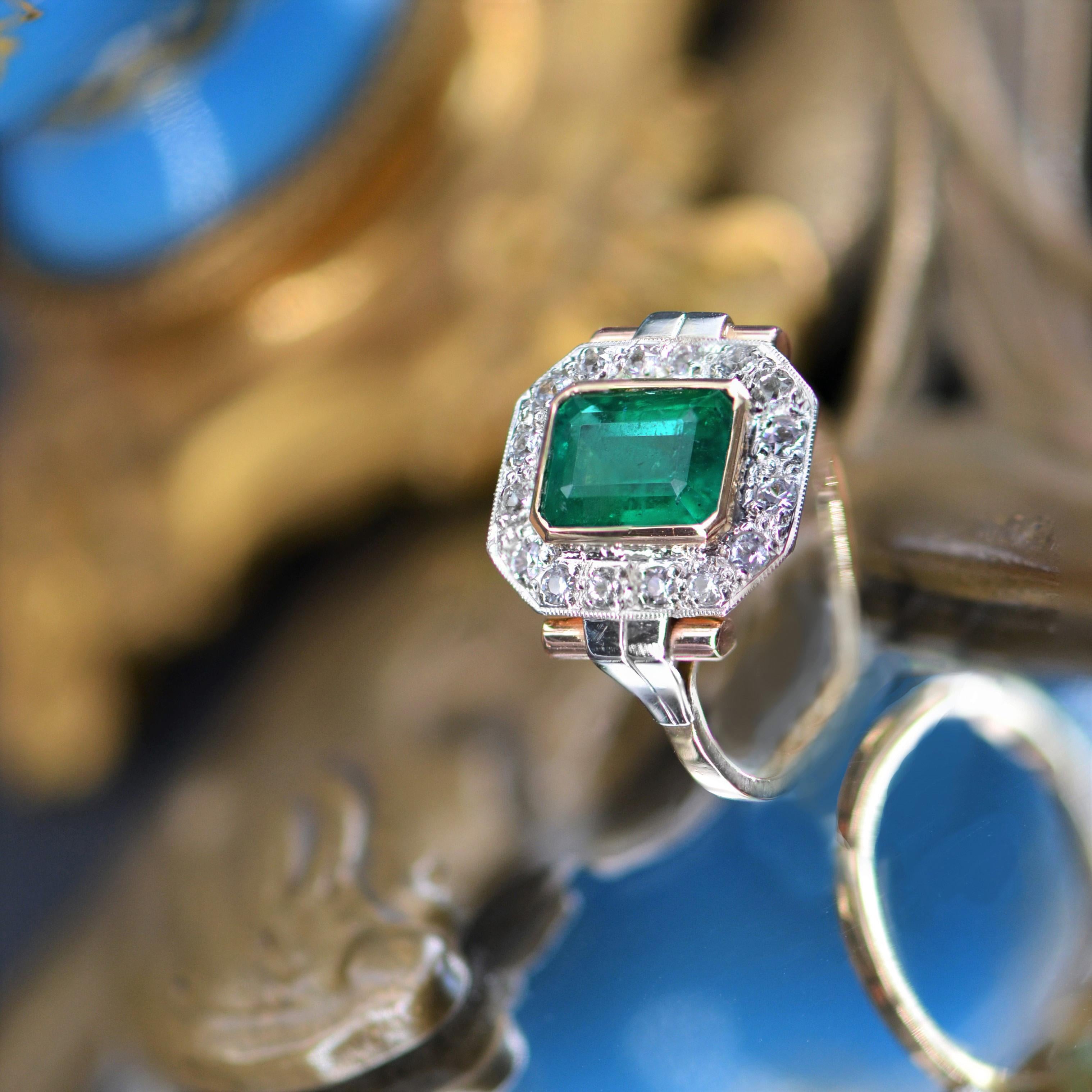 Emerald Cut French 1930s Emerald Diamonds 18 Karat Yellow Gold Art Deco Ring