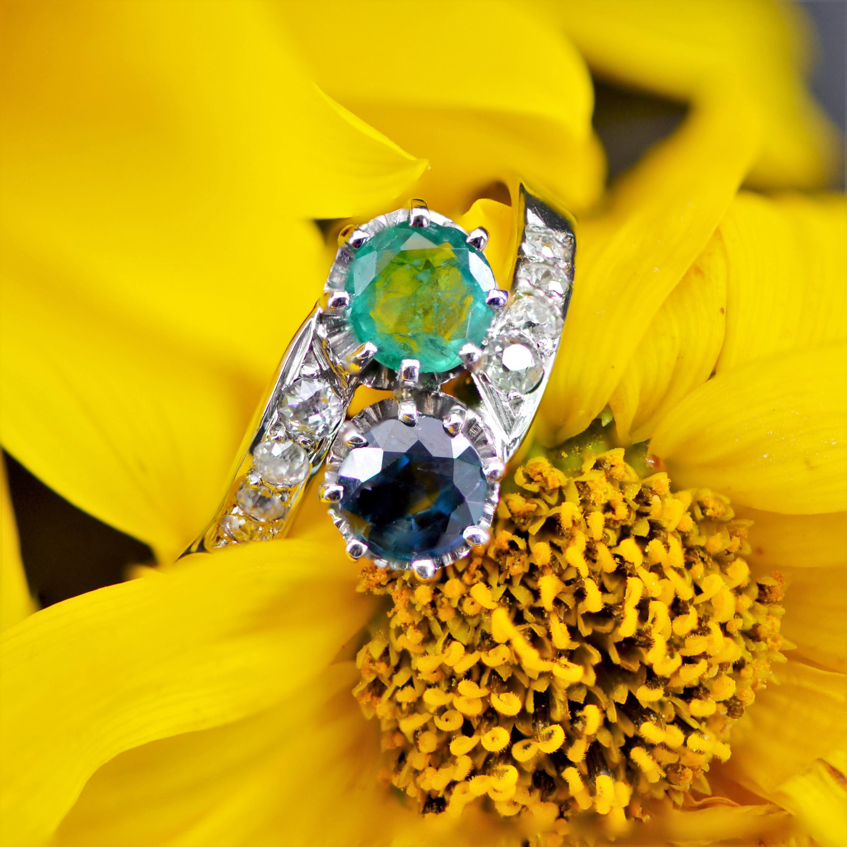 Art Deco French 1930s Emerald Sapphire Diamonds 18 Karat White Gold You and Me Ring For Sale