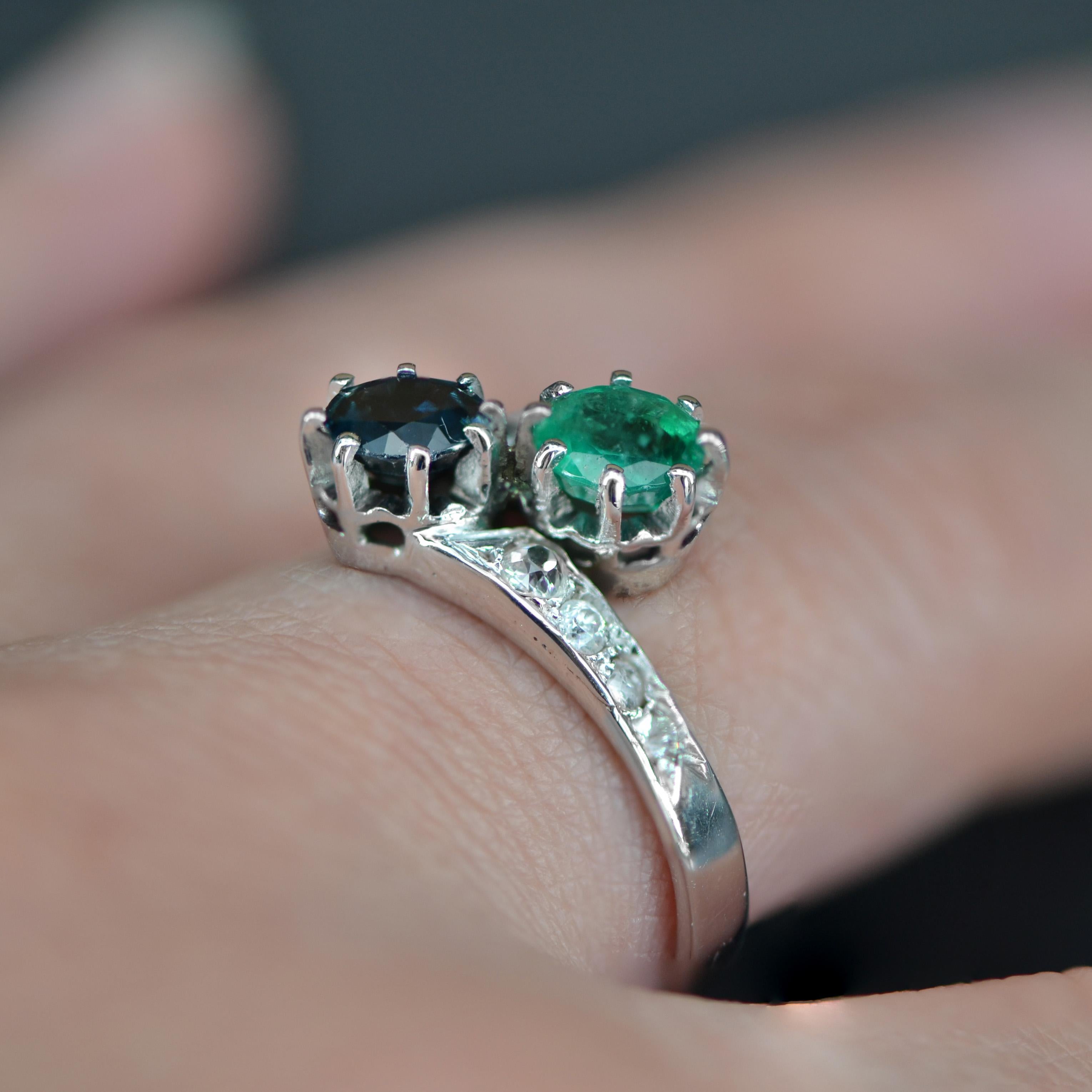 French 1930s Emerald Sapphire Diamonds 18 Karat White Gold You and Me Ring For Sale 1