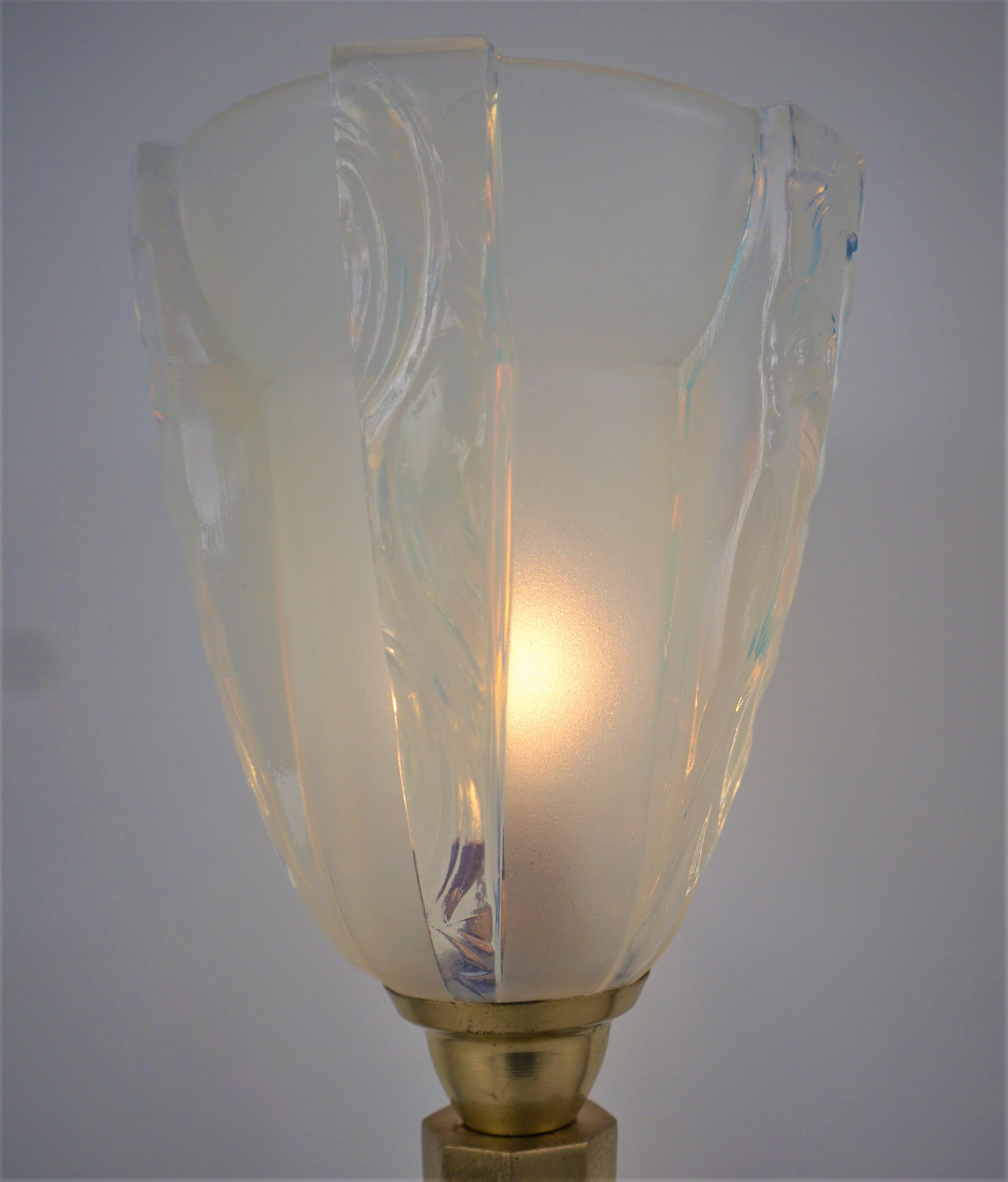 Französische Ezan & Petitot Art Deco Tischlampe aus den 1930er Jahren im Zustand „Gut“ in Fairfax, VA