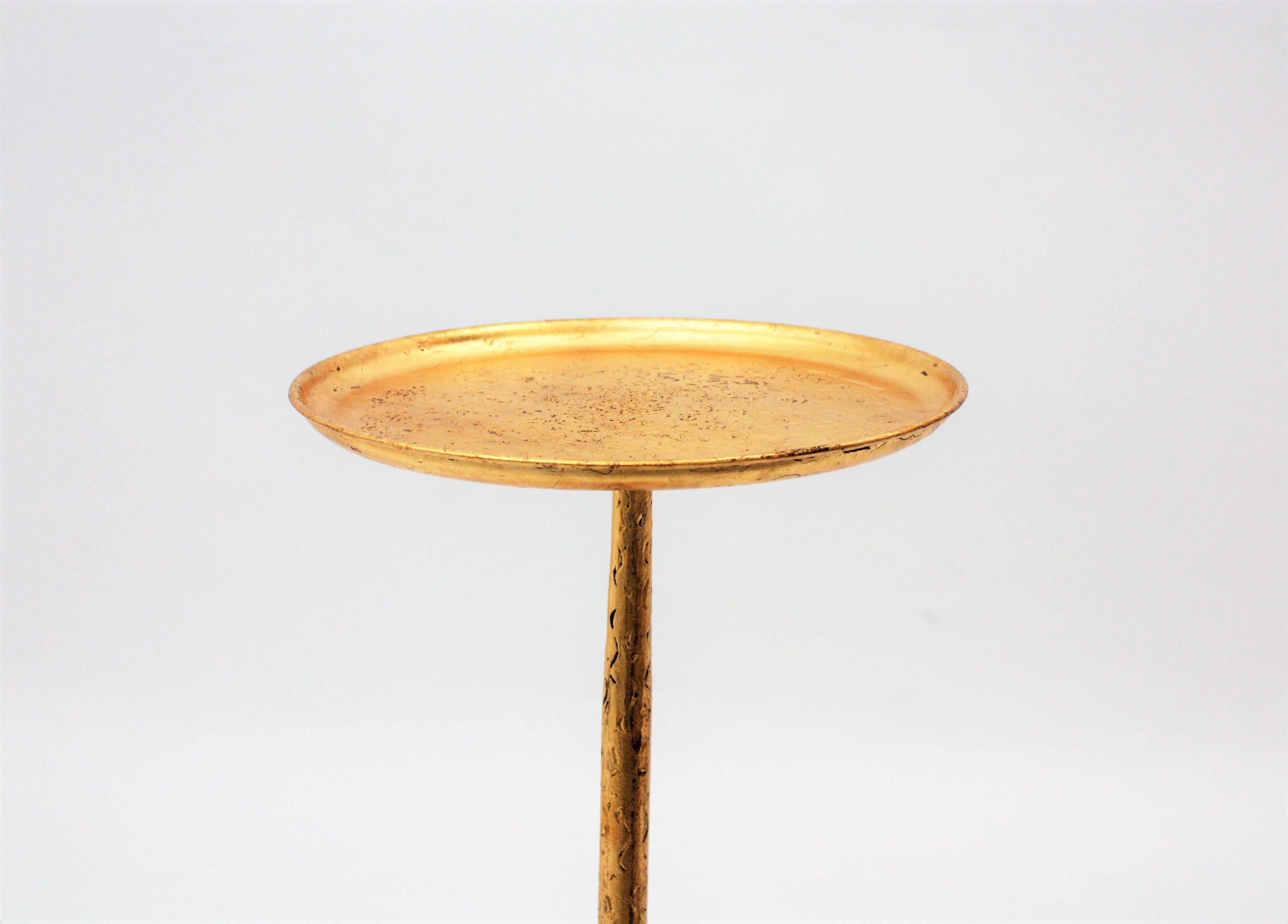 French 1930s Hand-Hammered Gilt Iron Gueridon Table or Stand with Leafed Base 4