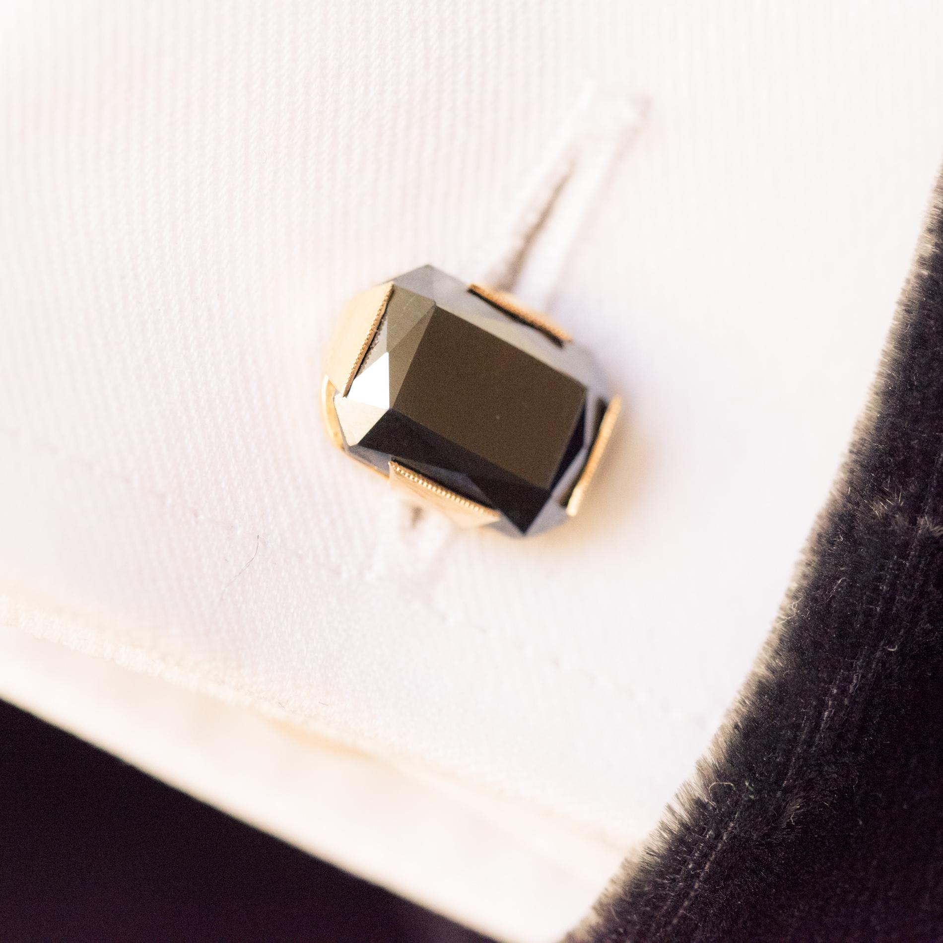 French 1930s Art Deco Hematite 18 Karat Yellow Gold Cufflinks In Good Condition In Poitiers, FR